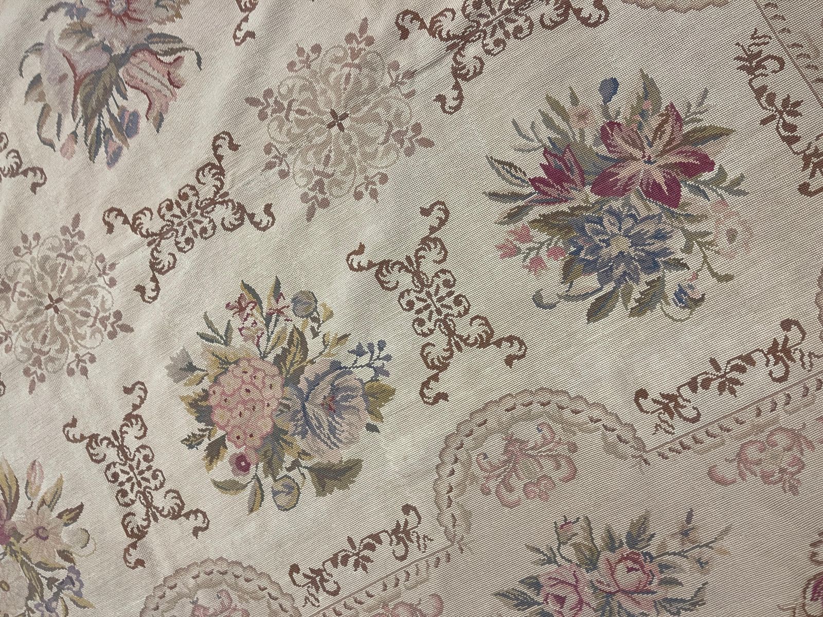 Traditional Beige Aubusson Rug Handwoven Carpet Wool Needlepoint Livingroom Rug photo 3476.0