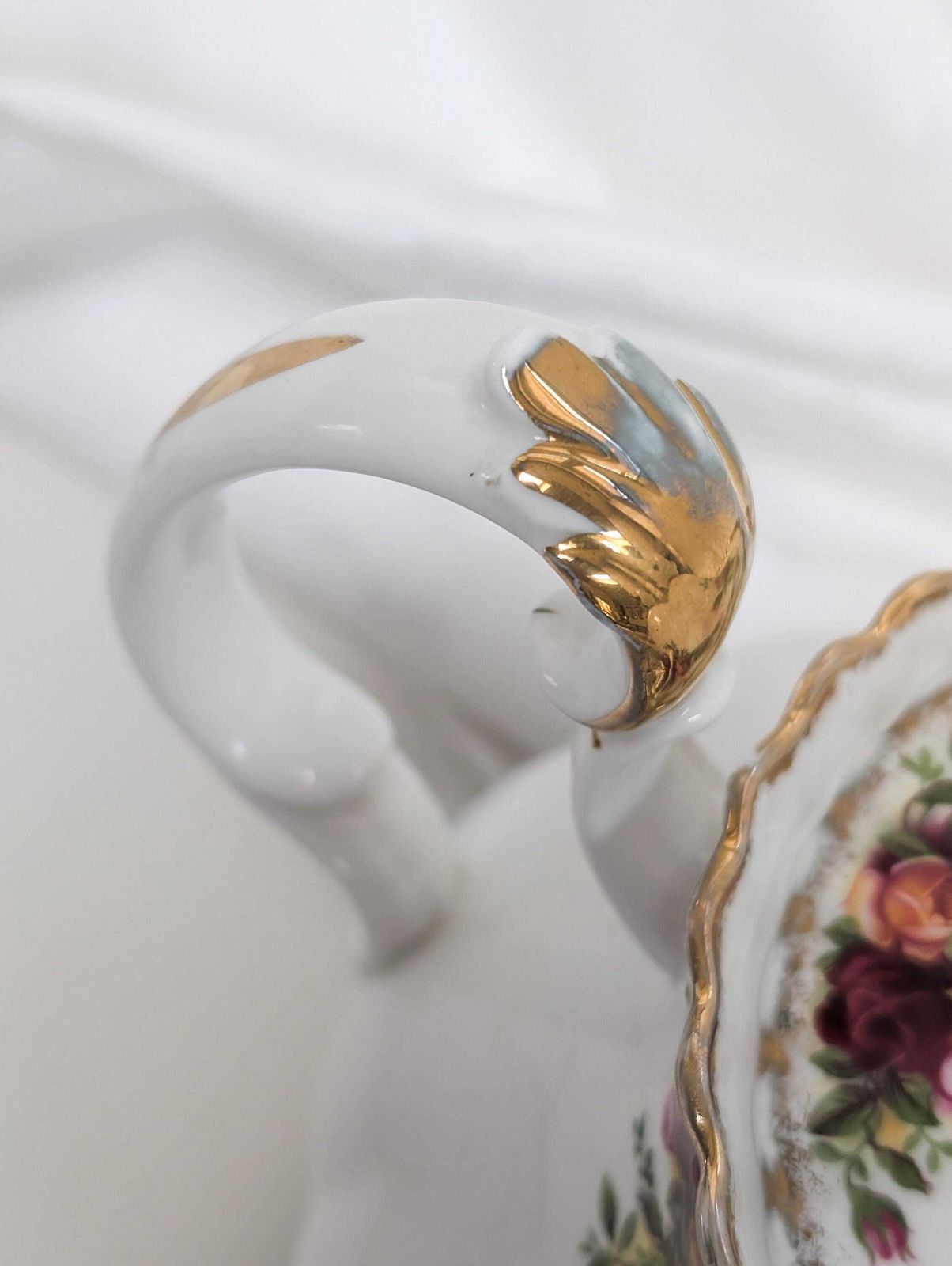photo for sale Royal Albert Old Country Roses Large Teapot First Edition 1960s | Old Country Roses | Made In England.
