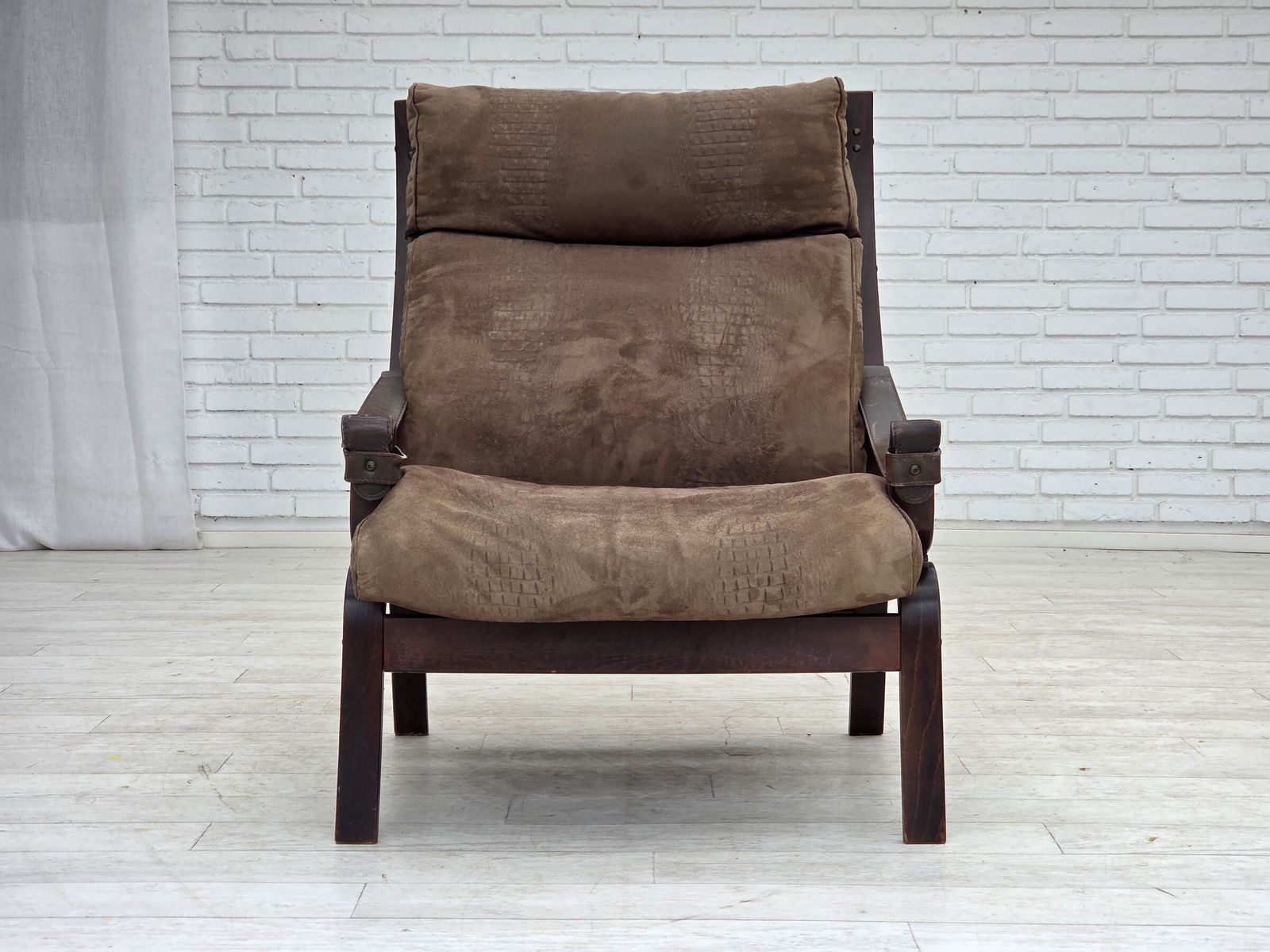 1970s, Scandinavian Lounge Chair, Nubuck Leather, Canvas, Beech Wood. photo 990.0