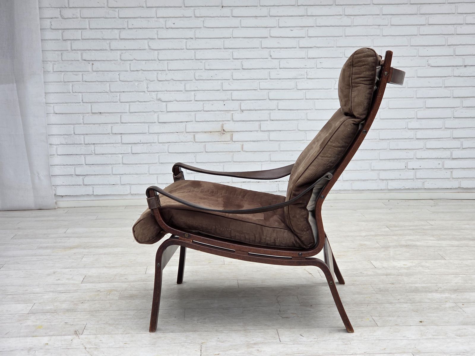 photo buy 1970s, Scandinavian Lounge Chair, Nubuck Leather, Canvas, Beech Wood.