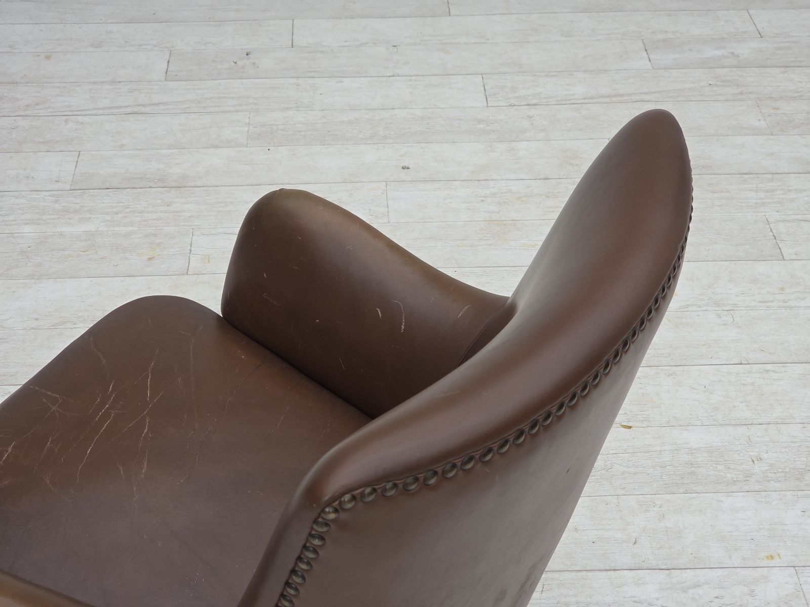 photo buy 1960s, Danish Armchair, Furniture Leather, Ash Wood Legs.