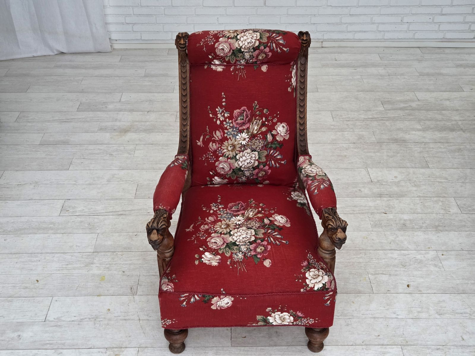 995.0 1920 30s, Danish Armchair, Furniture Cotton Fabric, Hand Carved Oak Wood. photo