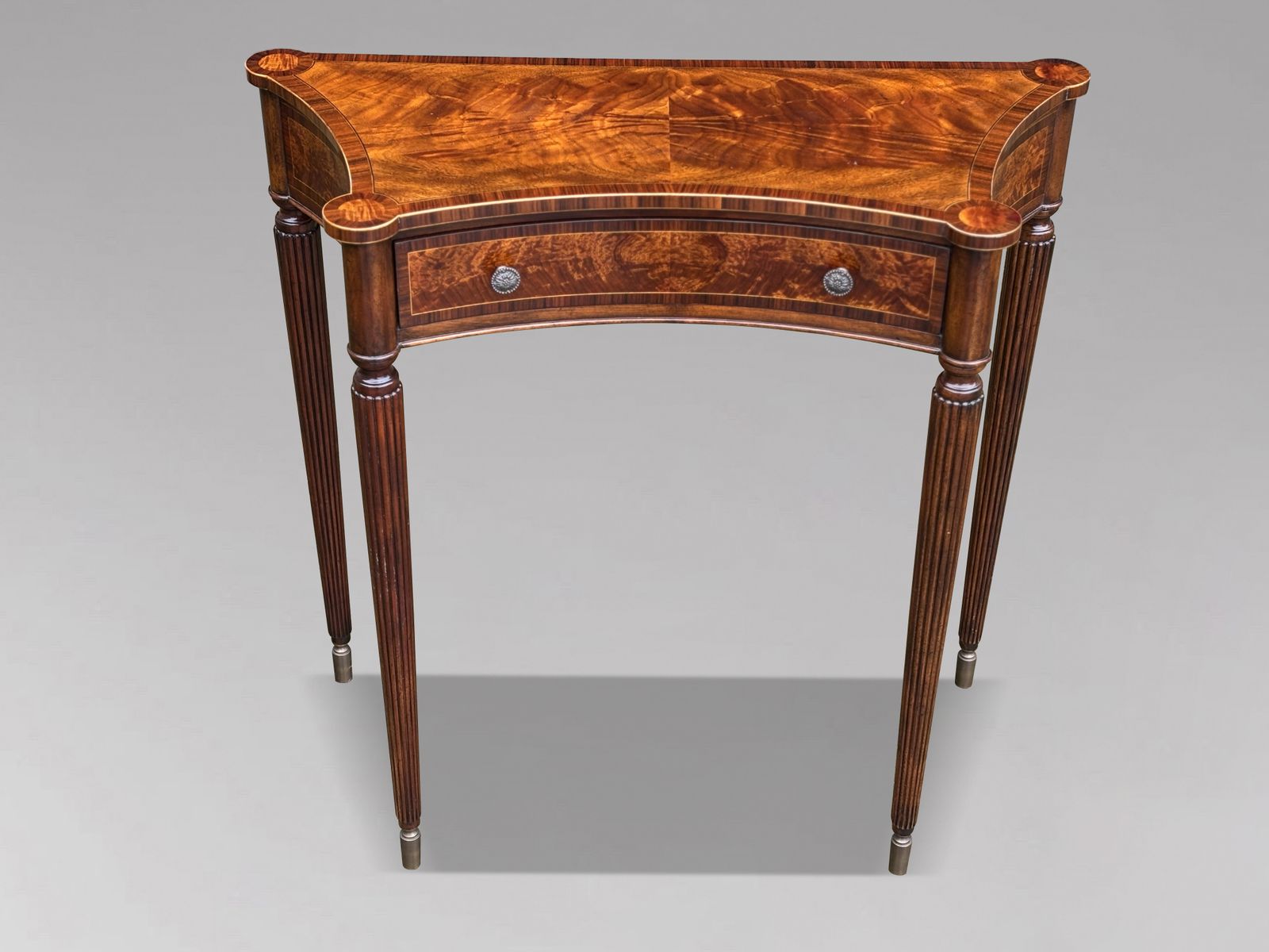 1980's Quality Walnut Inlaid Console By Brights Of Nettlebed photo buy