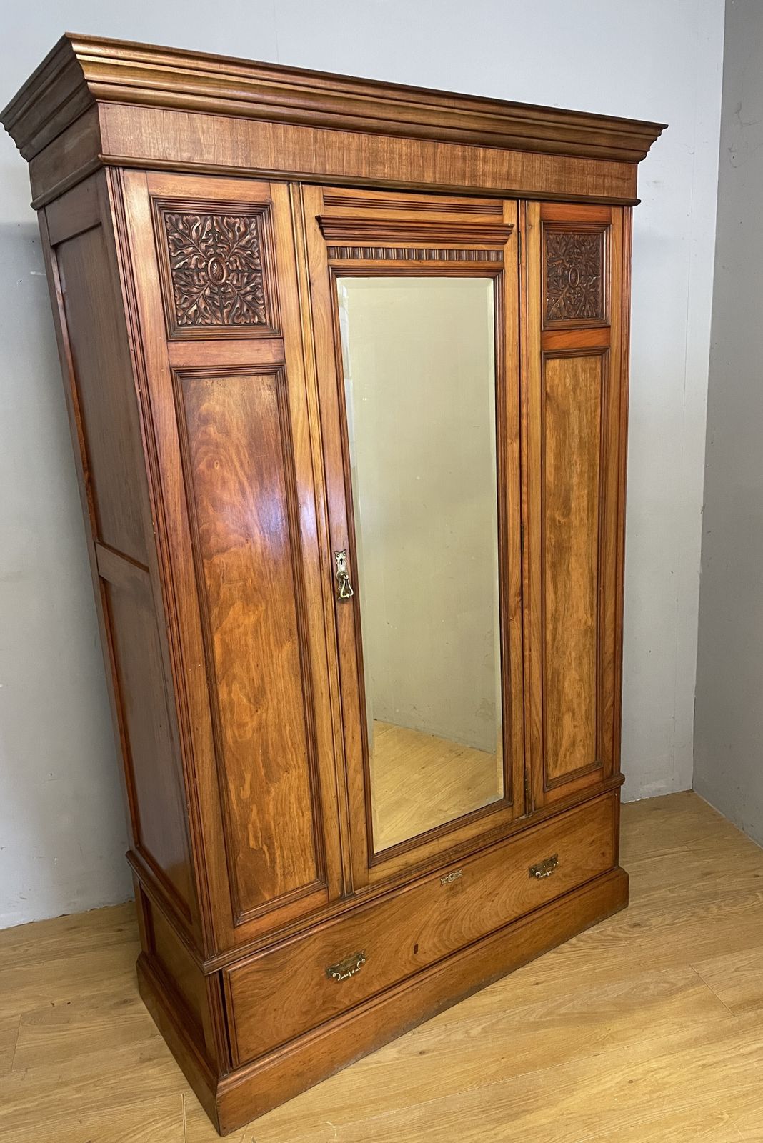 Late C19th Arts And Crafts Satin Walnut Wardrobe photo Furniture
