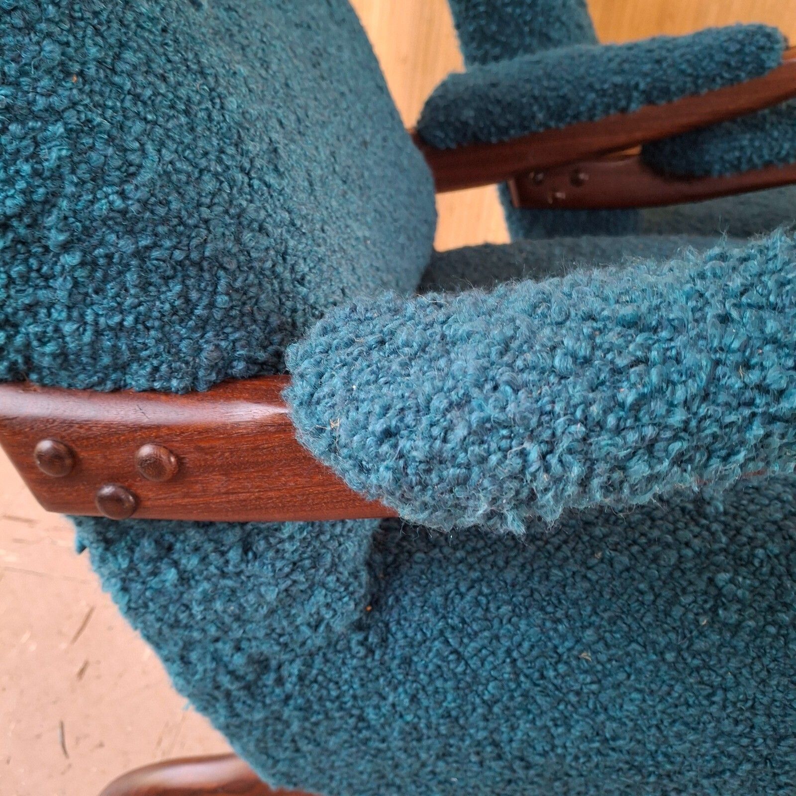 Fab Vintage Pair Greaves & Thomas Teak Lounge Armchairs & Footstools Designers Guild Boucle photo 2000.0