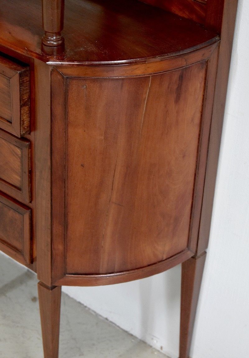photo vinterior Small Piece Of Furniture Between Half Moon , 18th