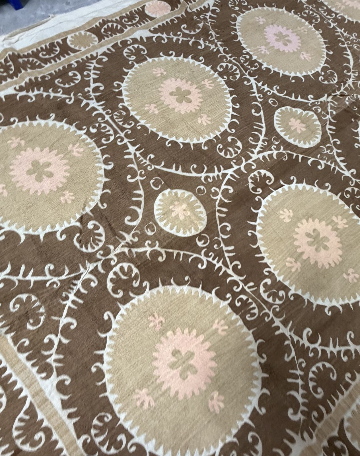 Large Cotton Suzani From Samarkand Uzbekistan, 1930s Suzani Terracotta Wall Hanging Tapestry   Neutral Uzbek Bedspread photo for sale