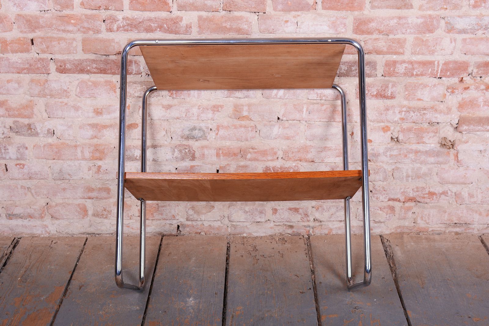 Restored Bauhaus Side Table, By Marcel Breuer For Mücke Melder, Czech, 1930s photo vinterior