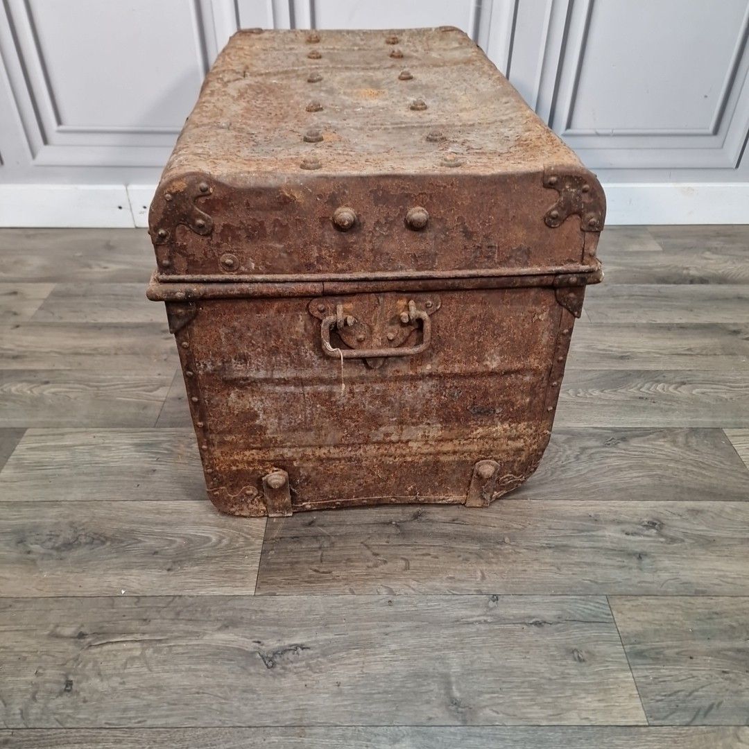 photo buy Antique Metal Trunk – Rustic Industrial Chest – Distressed Storage / Planter