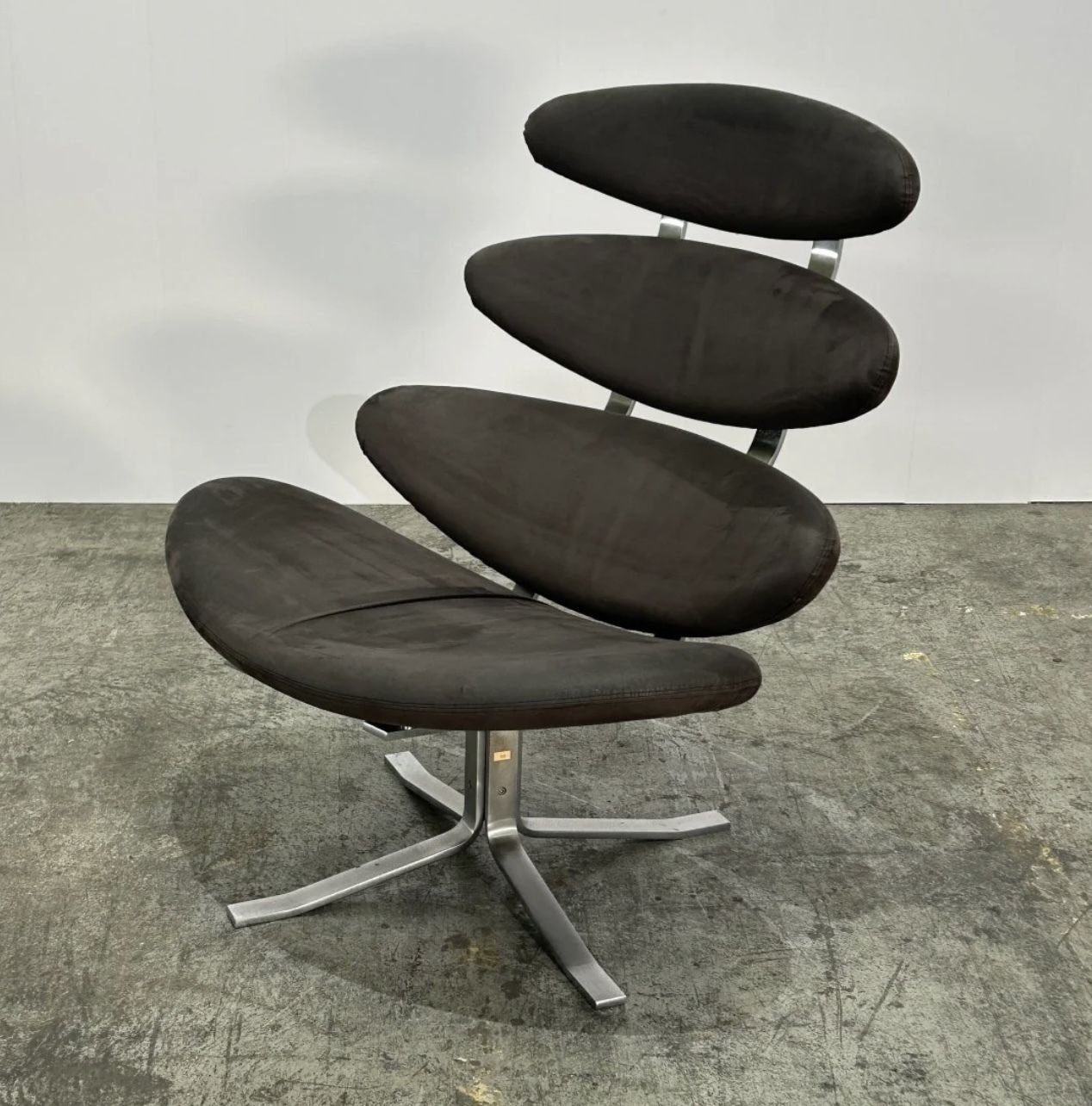 Erik Jørgensen Ej 5 Corona Chair By Poul M. Volther photo for sale