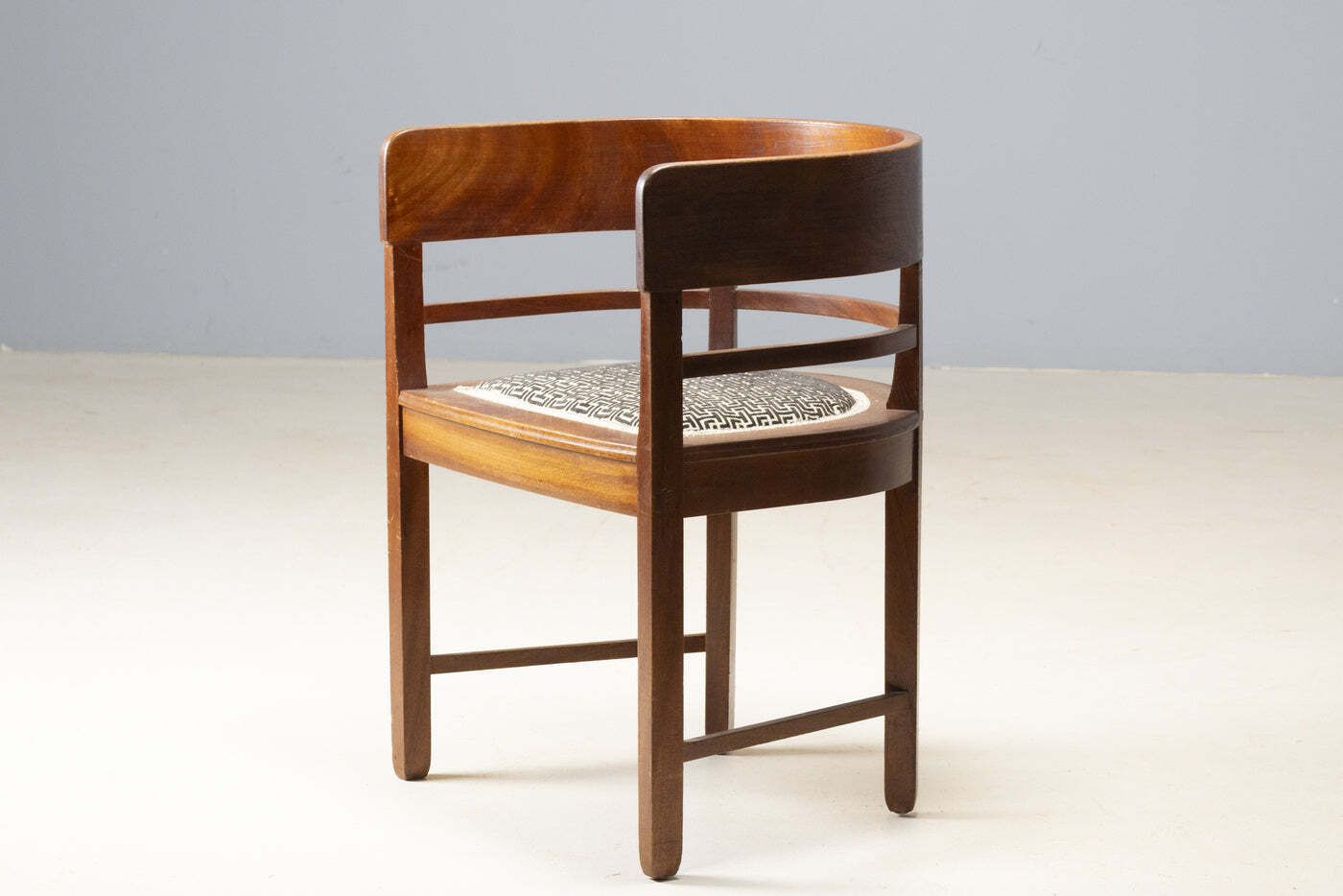Fauteuil, Midden Europa, Begin 20e Eeuw, Met Ingelegde Rugleuning photo vintage