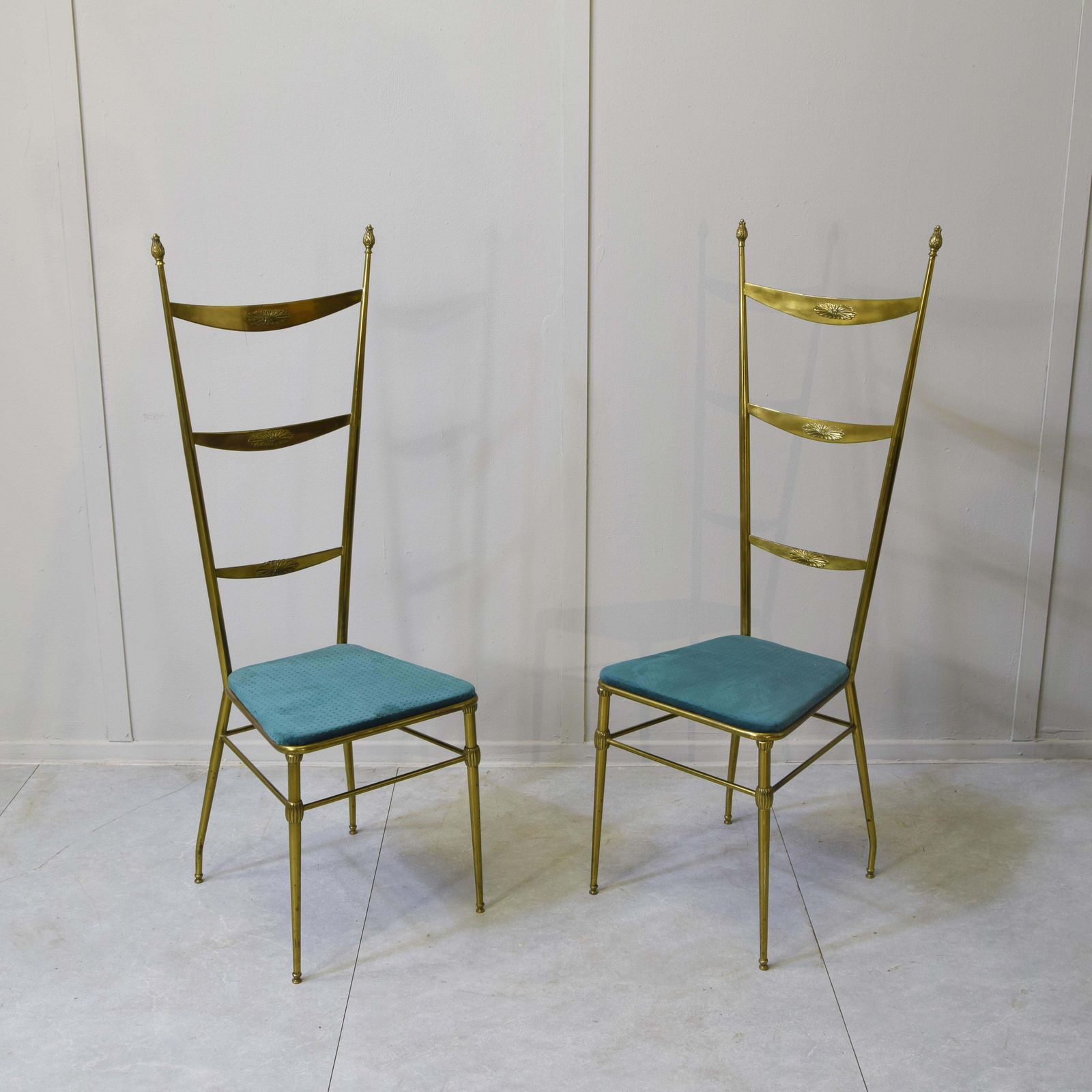 Gaetano Descalzi Attribuite Due Sedie Chiavarine (Chiavari) 1950s. photo for sale