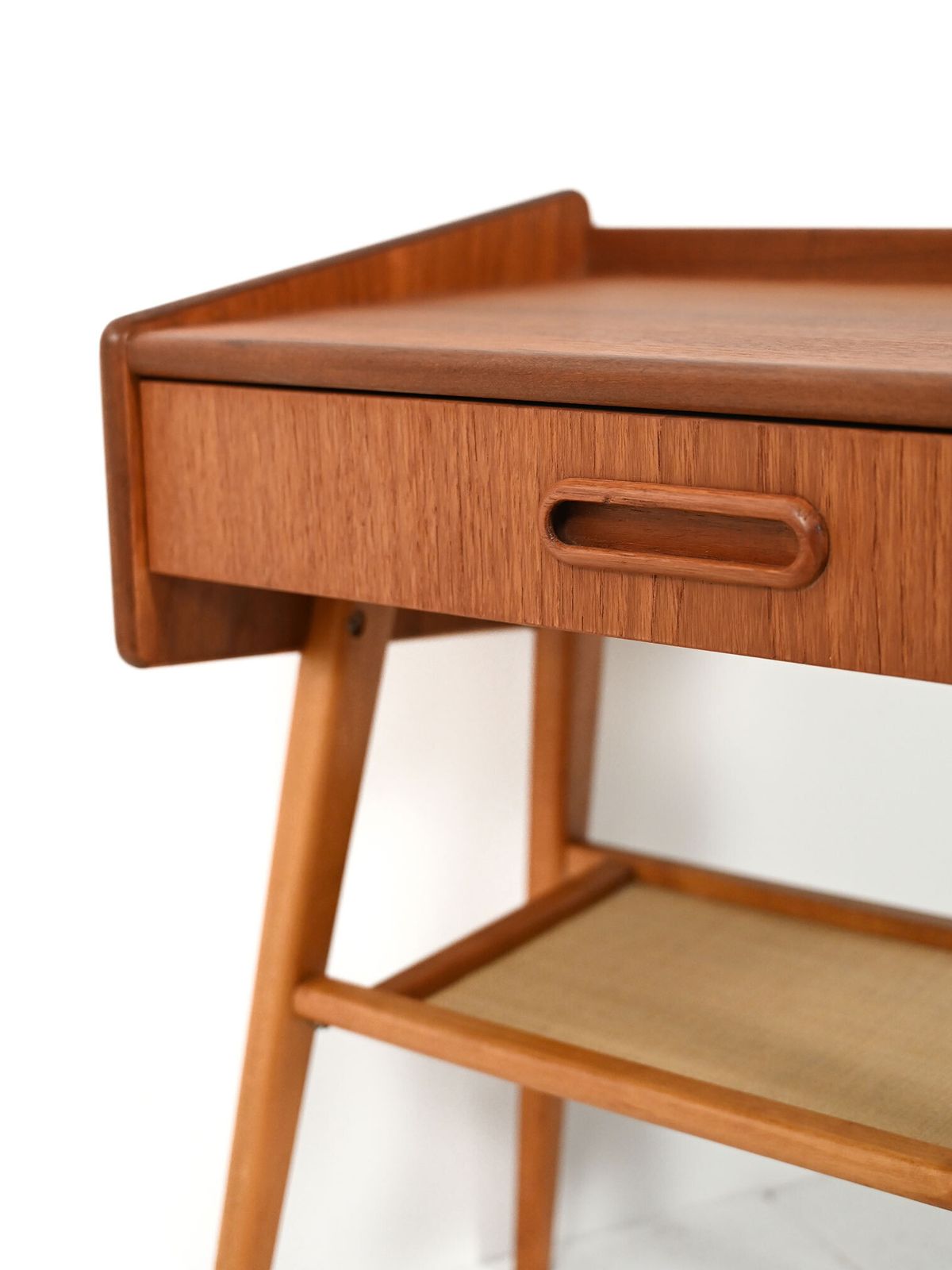 Scandinavian Bedside Table With Fabric Shelf photo vinterior