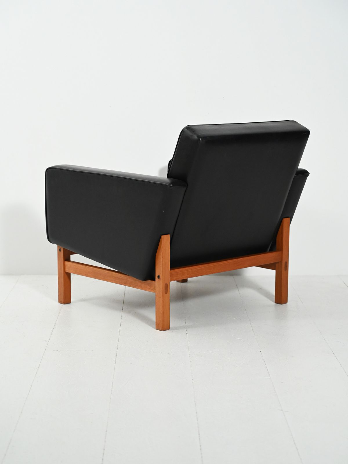 Ab Futura Swedish Armchair In Black Faux Leather photo Furniture