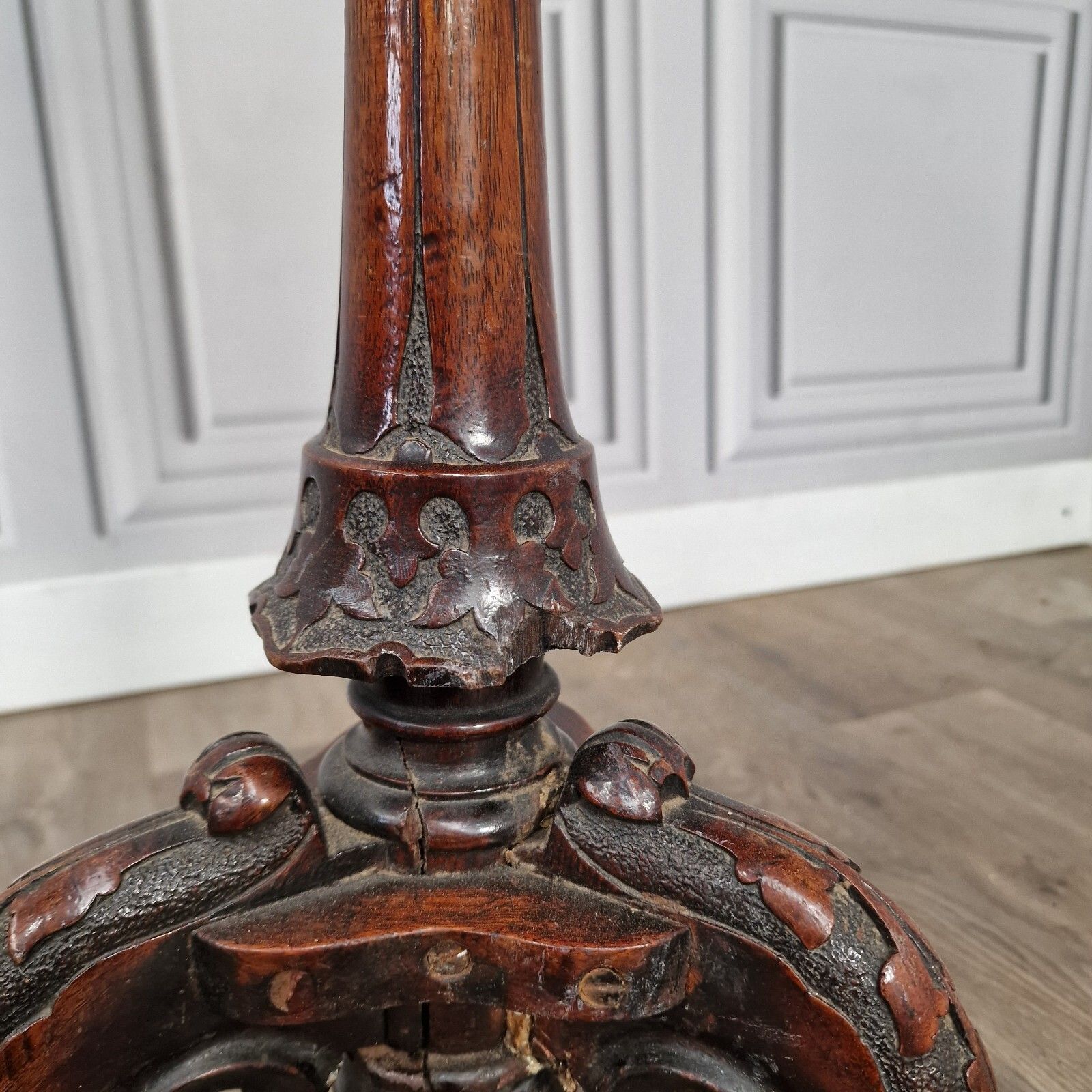 Antique Wooden Wine Table Turned Carved Decorative Inlaid Pedestal Leg photo buy