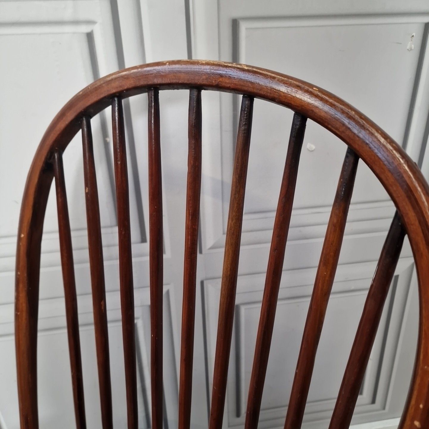 Furniture Antique Windsor Chair Turned Spindle Crinoline Stretcher Stick Hoop Back photo