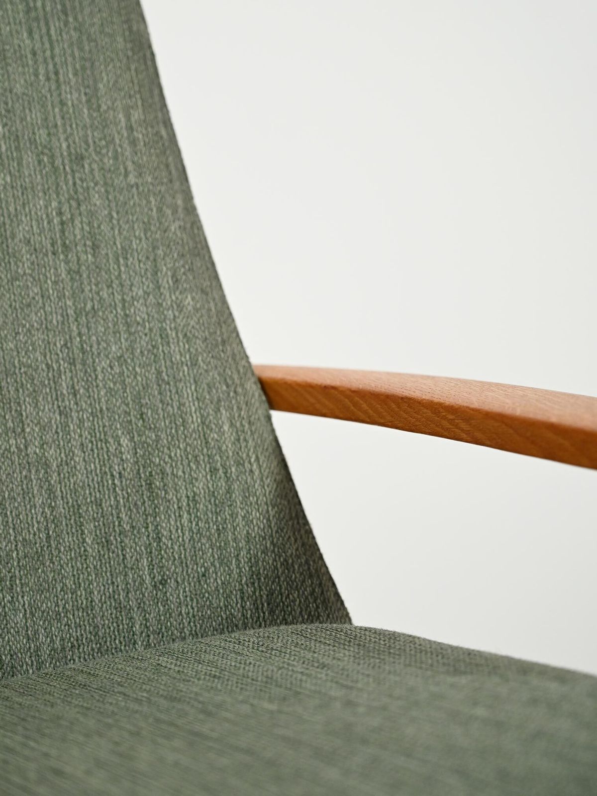 photo furniture Scandinavian Armchair In Oak And Sage Green Wool