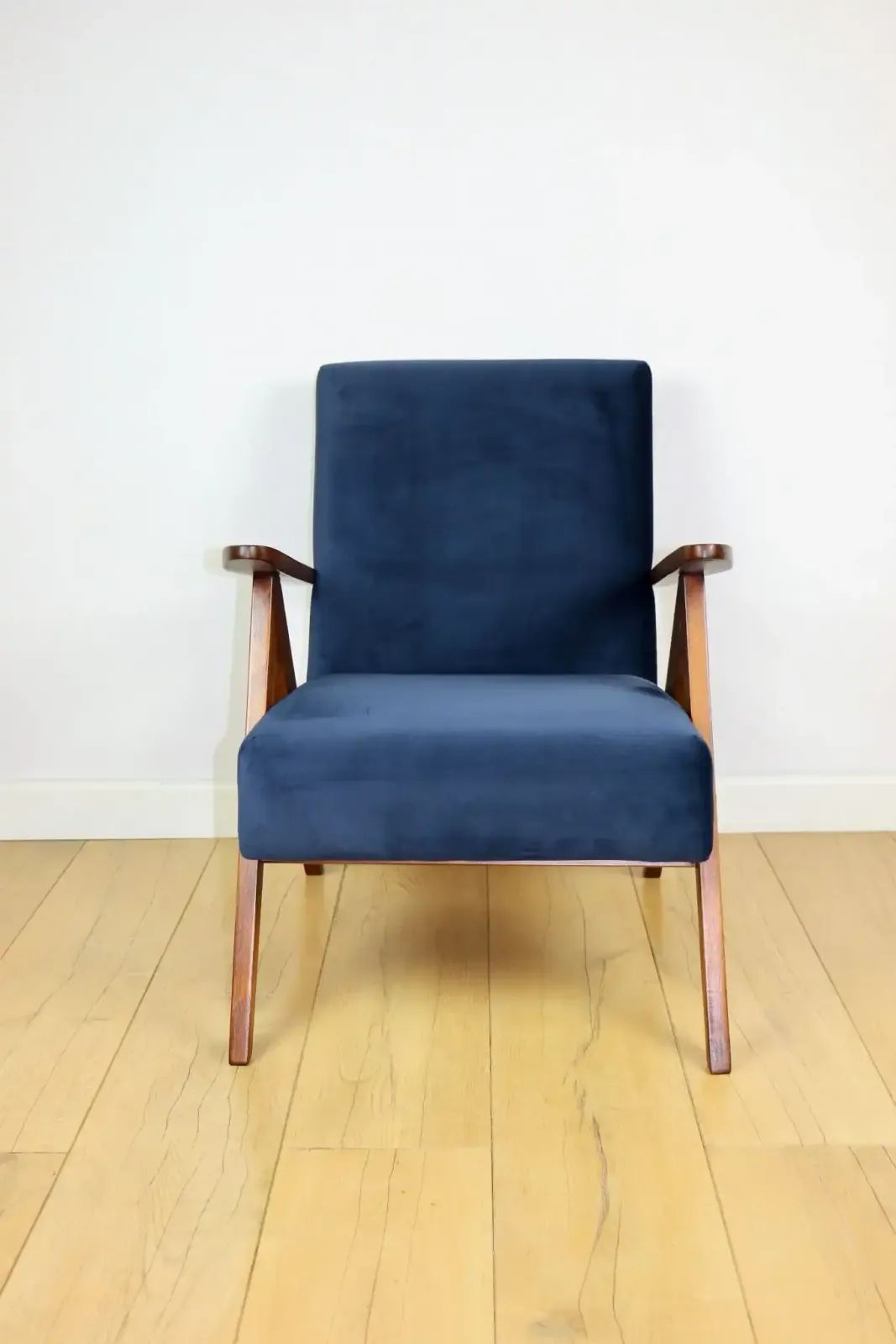 Classic Armchair Var B 310 1960s Vintage Navy Blue Velvet   Dark Wood photo 376.0