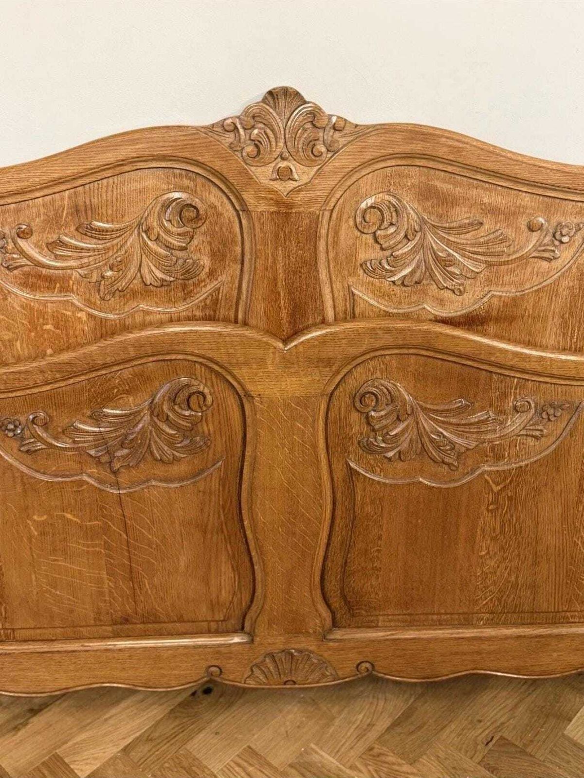 photo furniture French Vintage Provincial Style 1950s Oak Carved Bedframe (4ft 6” Mattress)