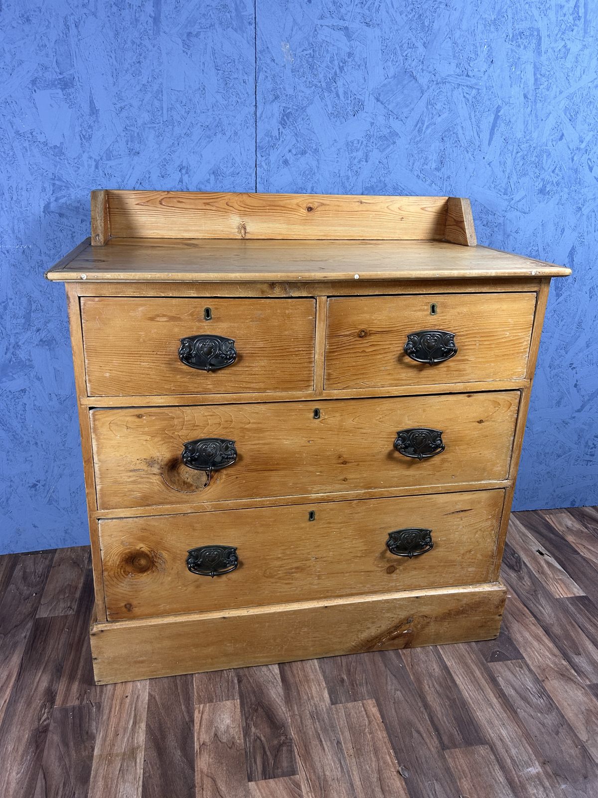 Antique Victorian Pine Chest Of Drawers With Art Nouveau Drop Handles photo 385.0