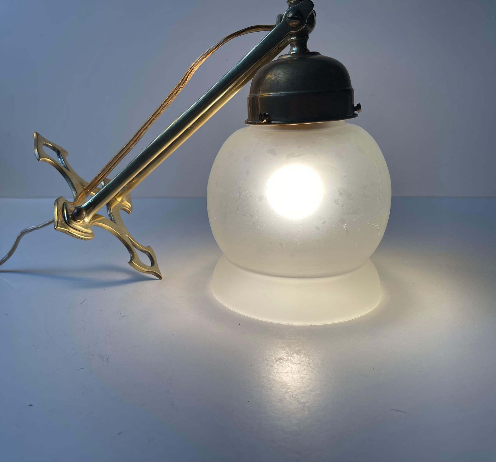 Arts & Crafts Brass Rocking Lamp / Sconce In The Style Of Was Benson photo buy