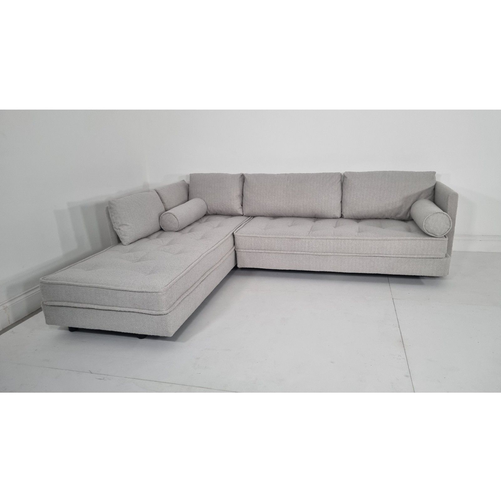 Ligne Roset Nomade L Shape In Grey Soft Boucle In Excellent Condition