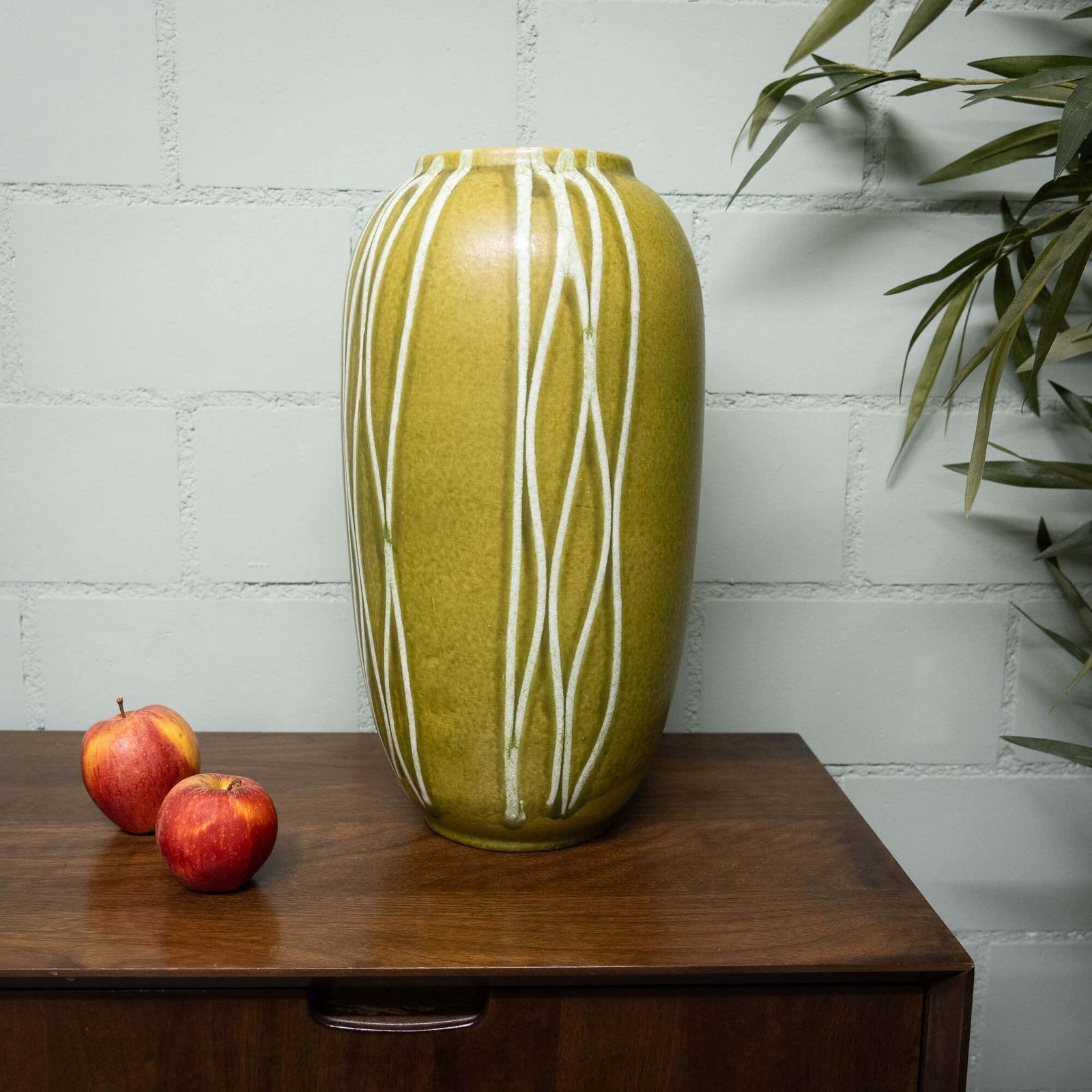 Space Age Xl Floor Vase In Green   Form 546 42   Scheurich   C1970s photo furniture