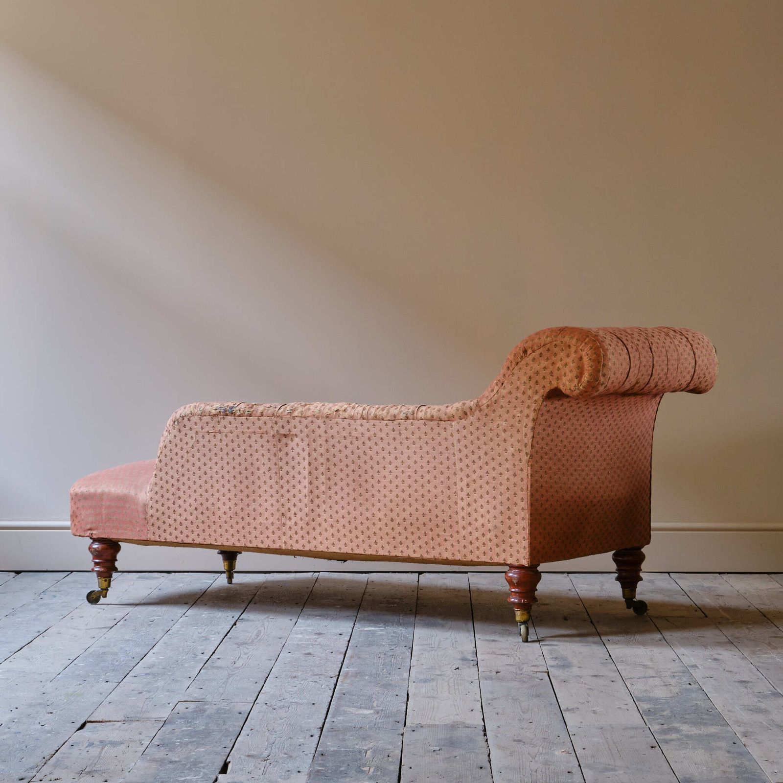 19th Century Holland & Sons Chaise Longue photo 2650.0