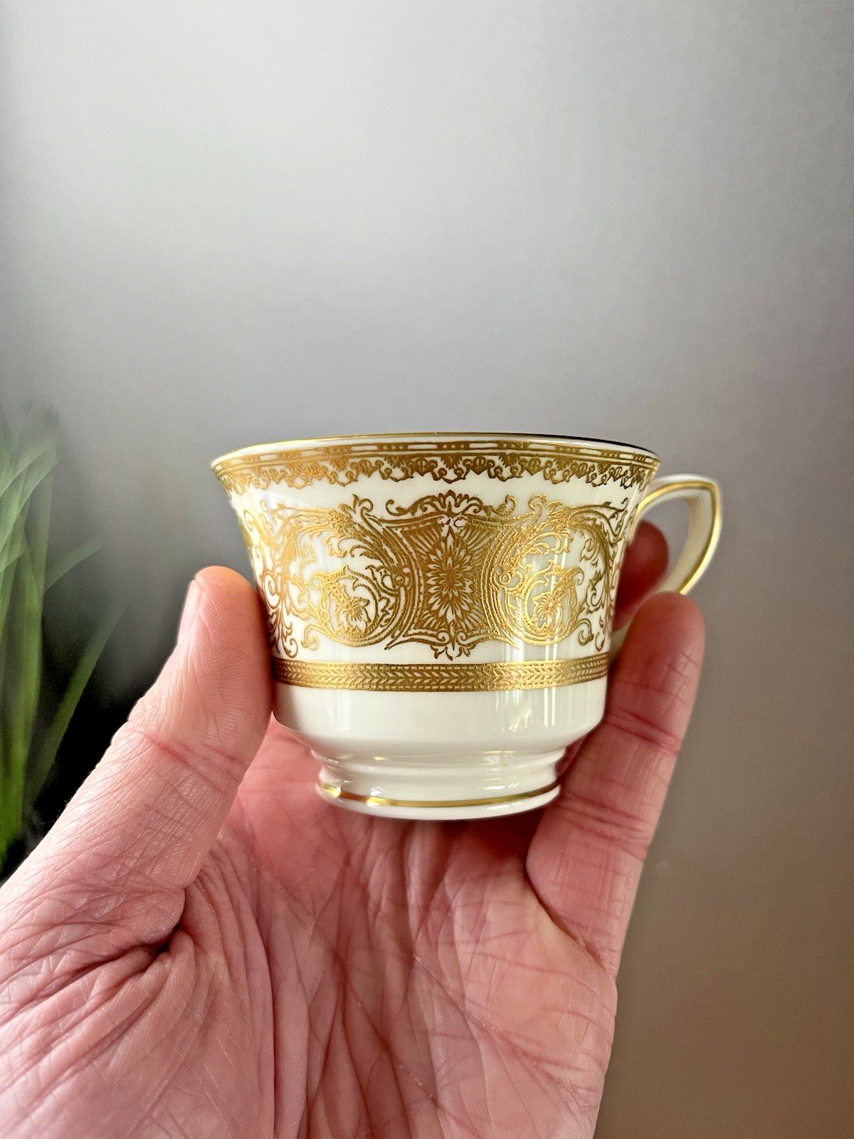 Home Decor Set Of 4 Vintage Royal Worcester Embassy Pattern Gold Gilt Coffee Cups & Saucers photo