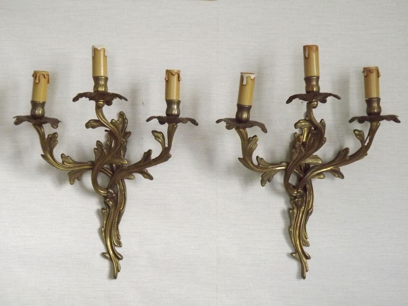 Magnificent Pair Of French Antique Bronze Three Light Acanthus Wall Sconces photo for sale