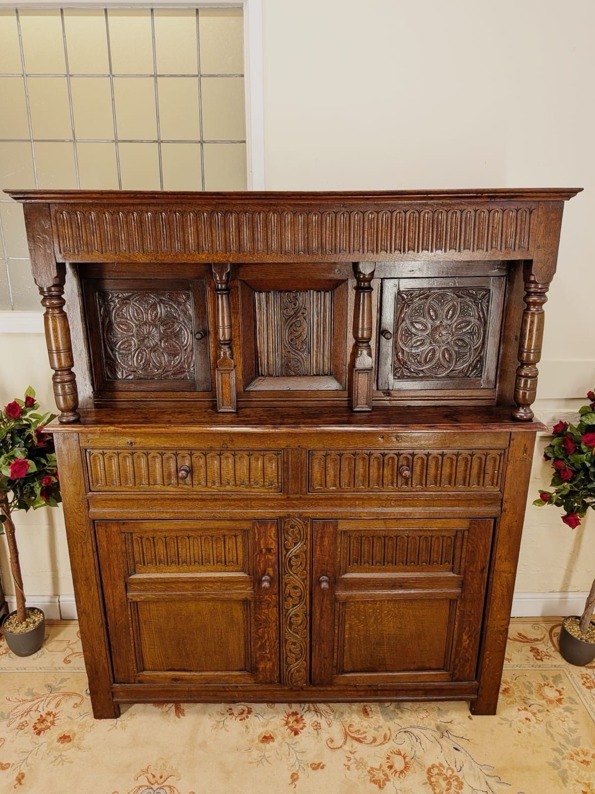 Rare 18th Century Georgian Period Large Solid Oak Carved Court Cupboard photo 1195.0