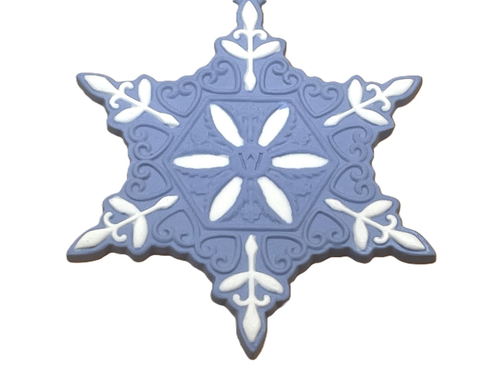 Wedgwood Pottery Blue Jasperware Christmas Snowflake Tree Hanging Ornament In Original Box. photo vintage
