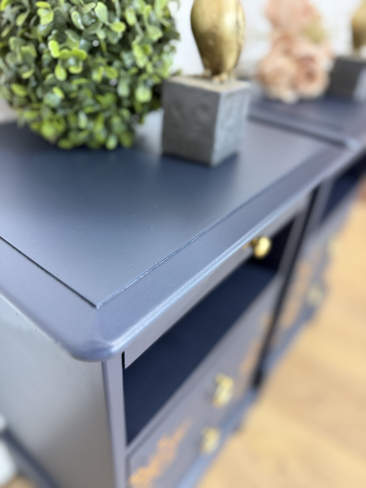 photo for sale Rare Refinished Stag Minstrel Tea Tray Bedside Tables In Navy Blue With Gold Floral Bird Design, Nightstands, Vintage
