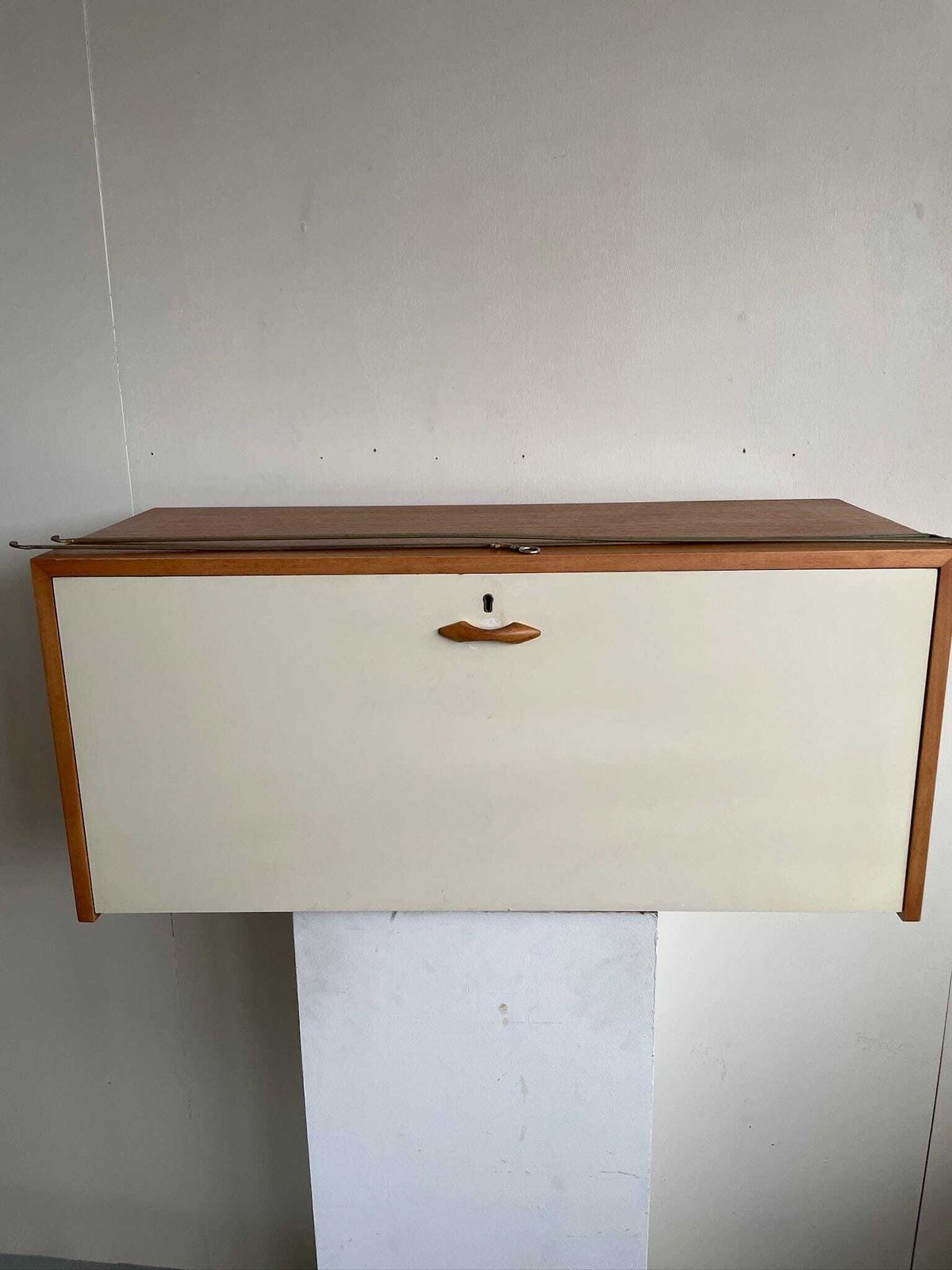 89cm Cocktail Drinks Cabinet Desk Large Staples Ladderax & 2 Bars (09d) photo furniture