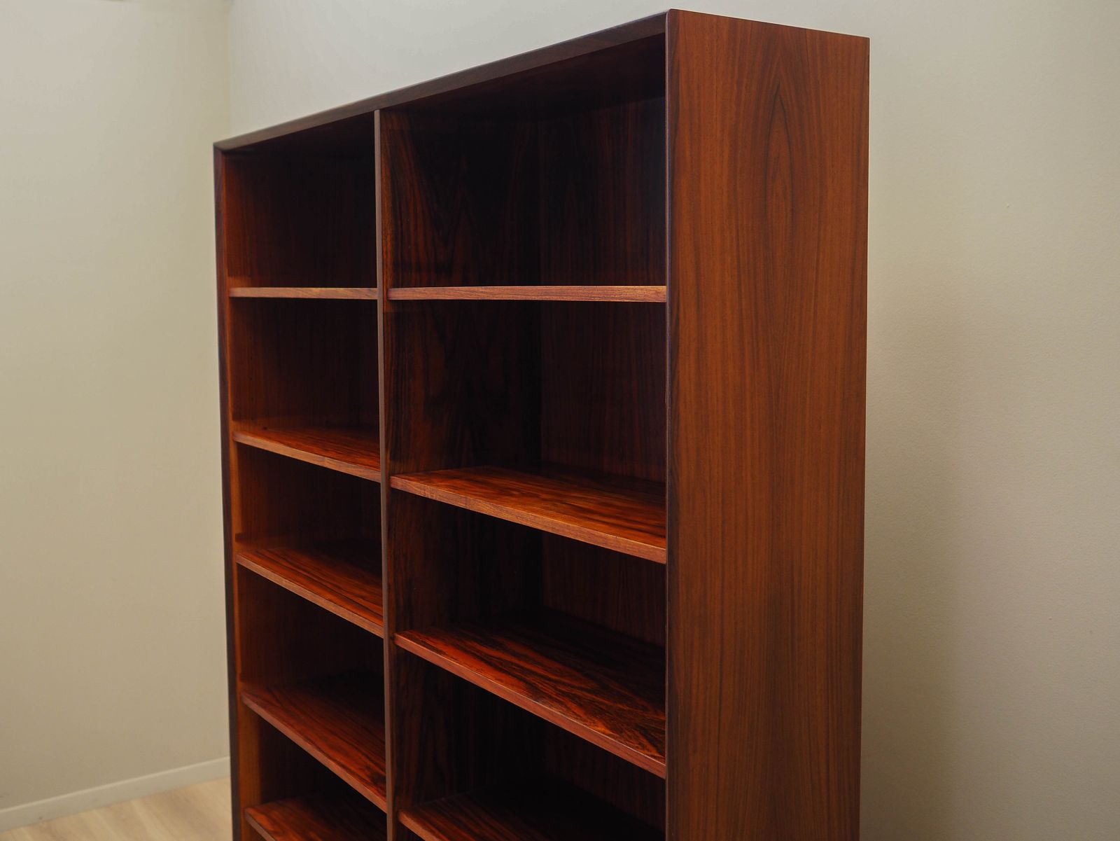photo furniture Vintage Boekenkast, Deens Design, Jaren 1970, Fabrikant: Hundevad