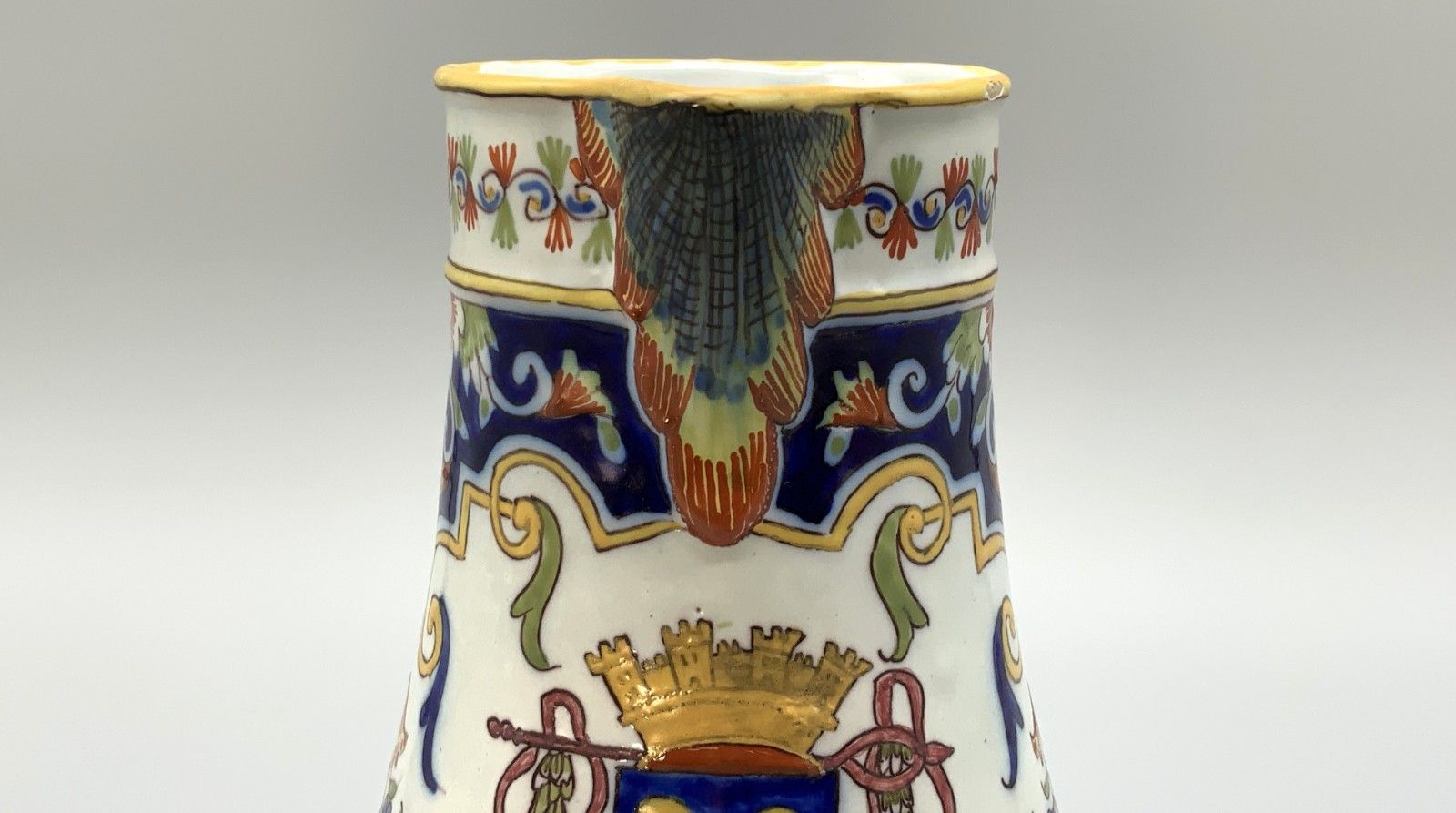 photo vinterior Pitcher Coffee Pot Faience French Cherbourg Polychrome Coat Of Arms Ceramic Jug