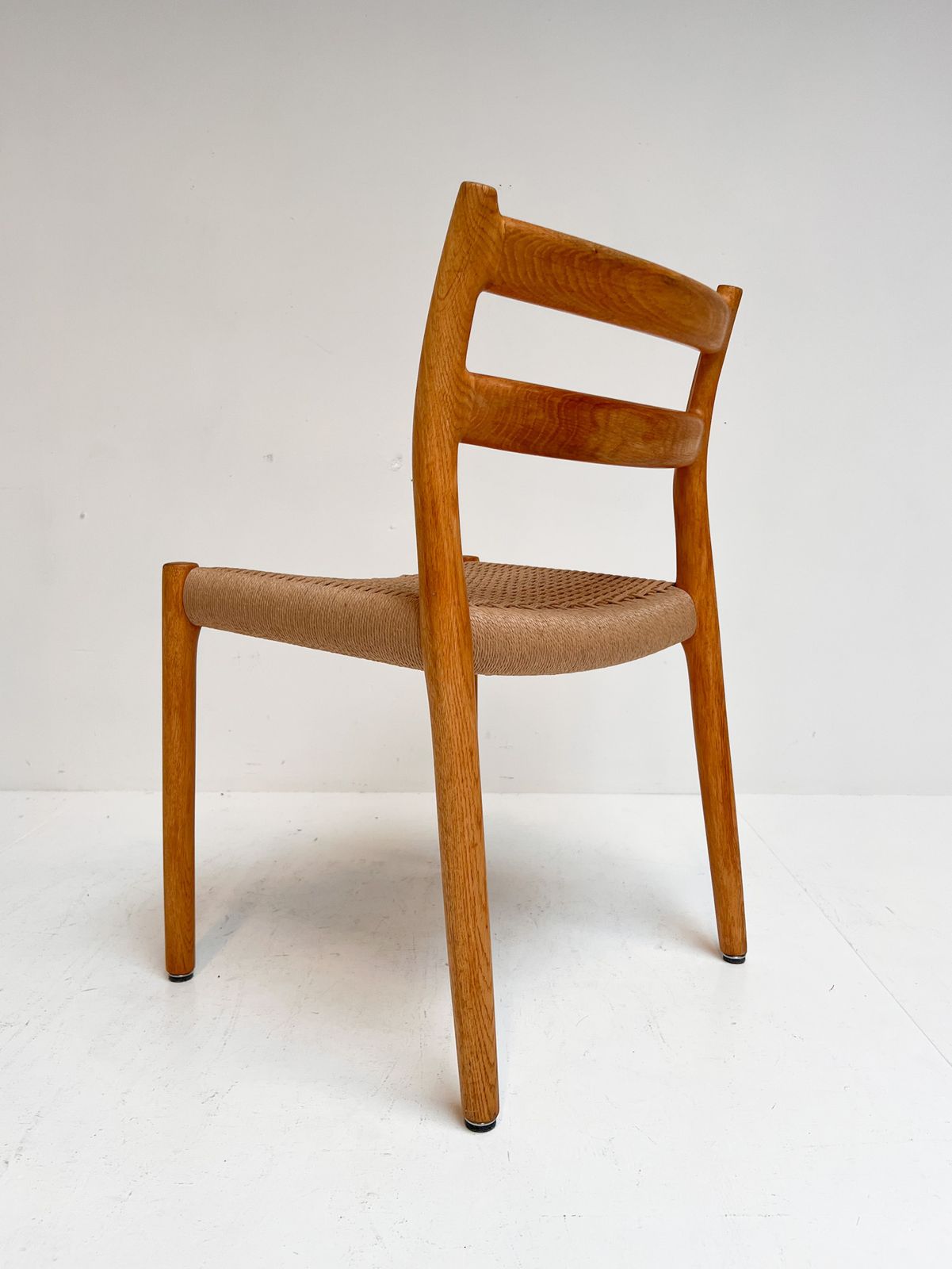 2099.0 Set Of 4 Model 84 Chairs By Niels Otto Møller, 1960s photo
