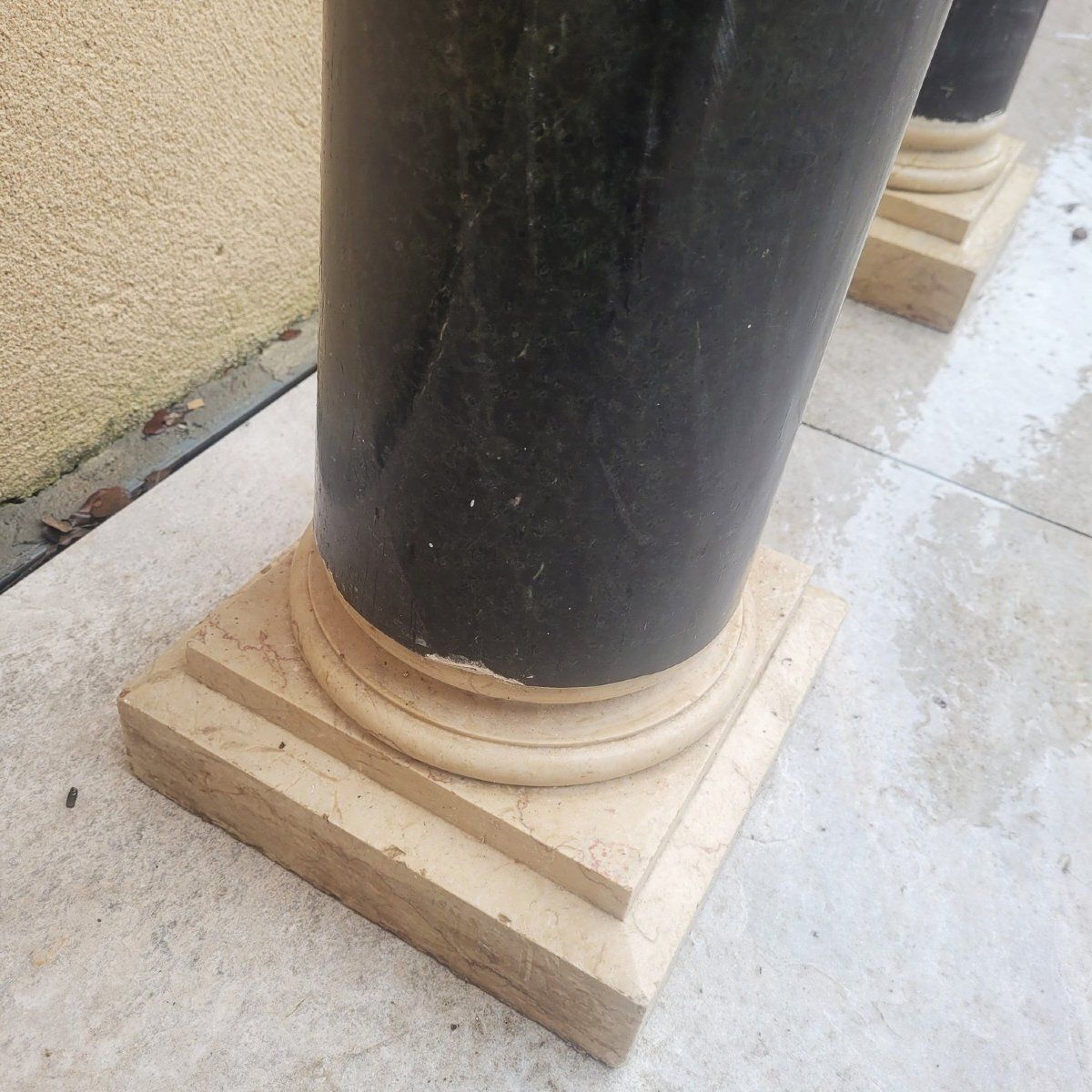 Pair Of Green Marble Columns, H190cm, 19th Century photo vinterior