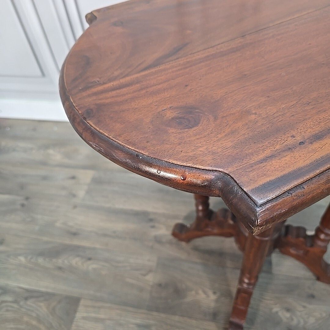 Antique Mahogany Side Table – Hall Lamp Turned Legs & Finial Base – Victorian photo Furniture