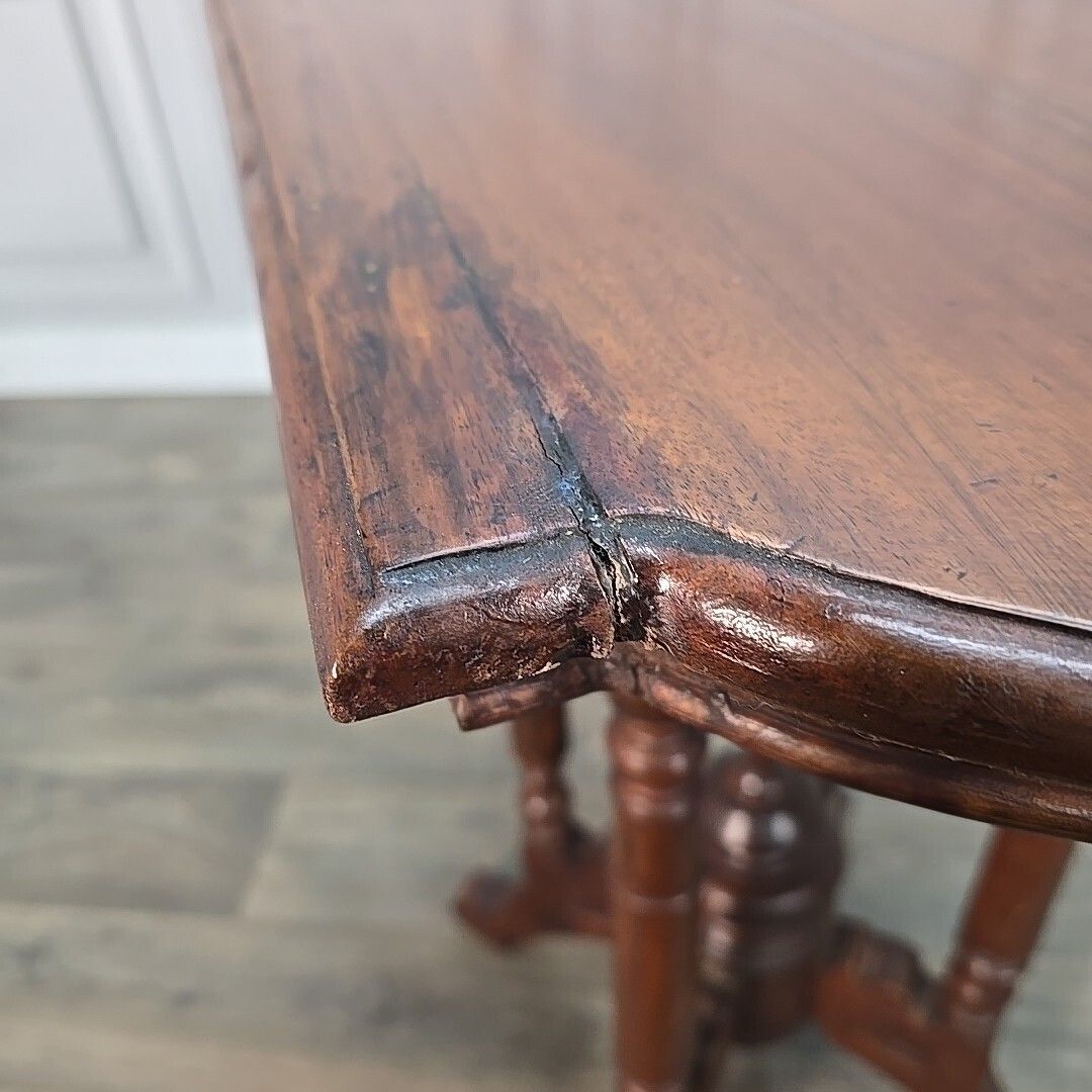 photo buy Antique Mahogany Side Table – Hall Lamp Turned Legs & Finial Base – Victorian