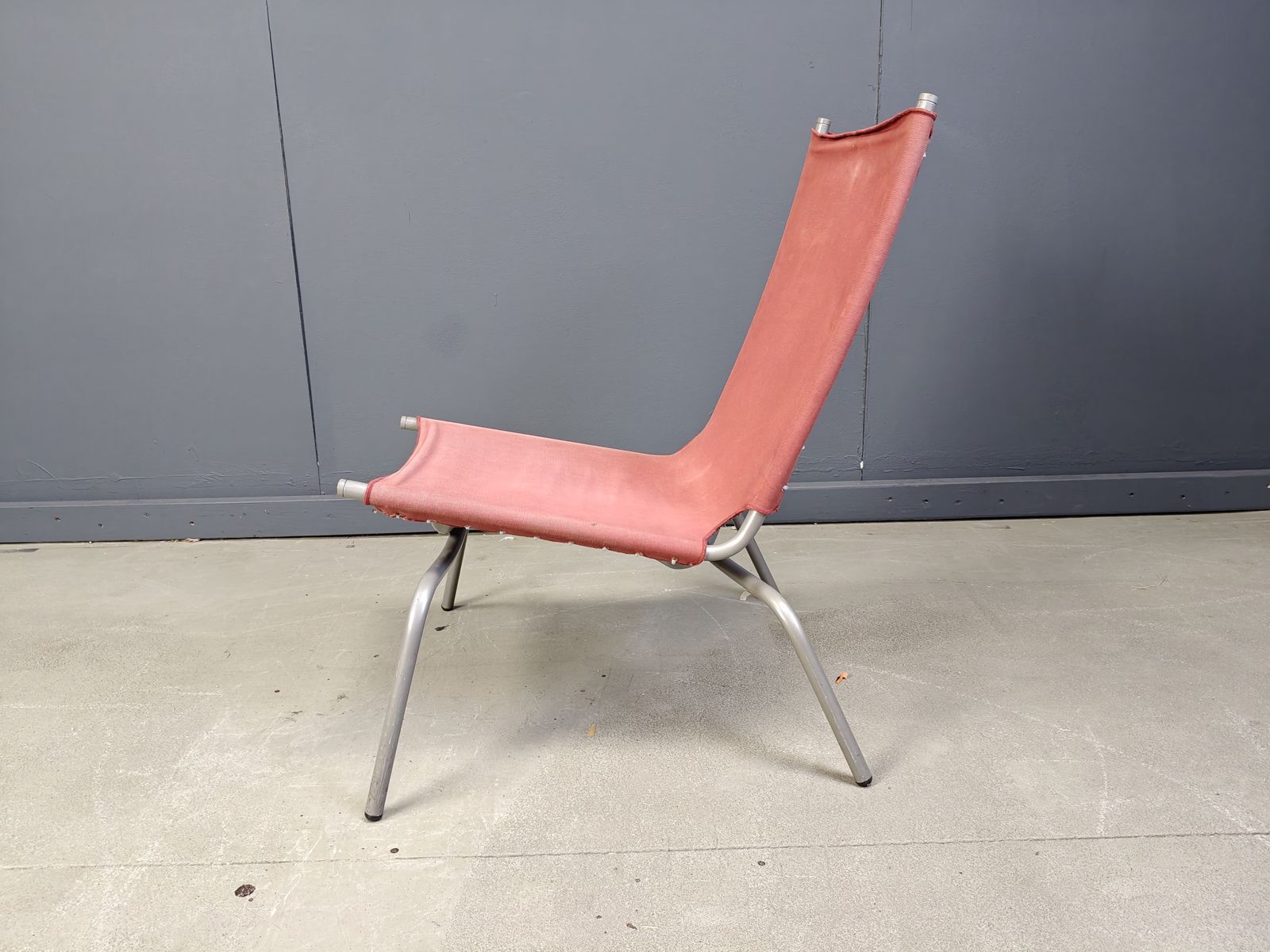 photo buy Vintage Crossed Legged Lounge Chair By Fabiaan Van Severen, 1990s