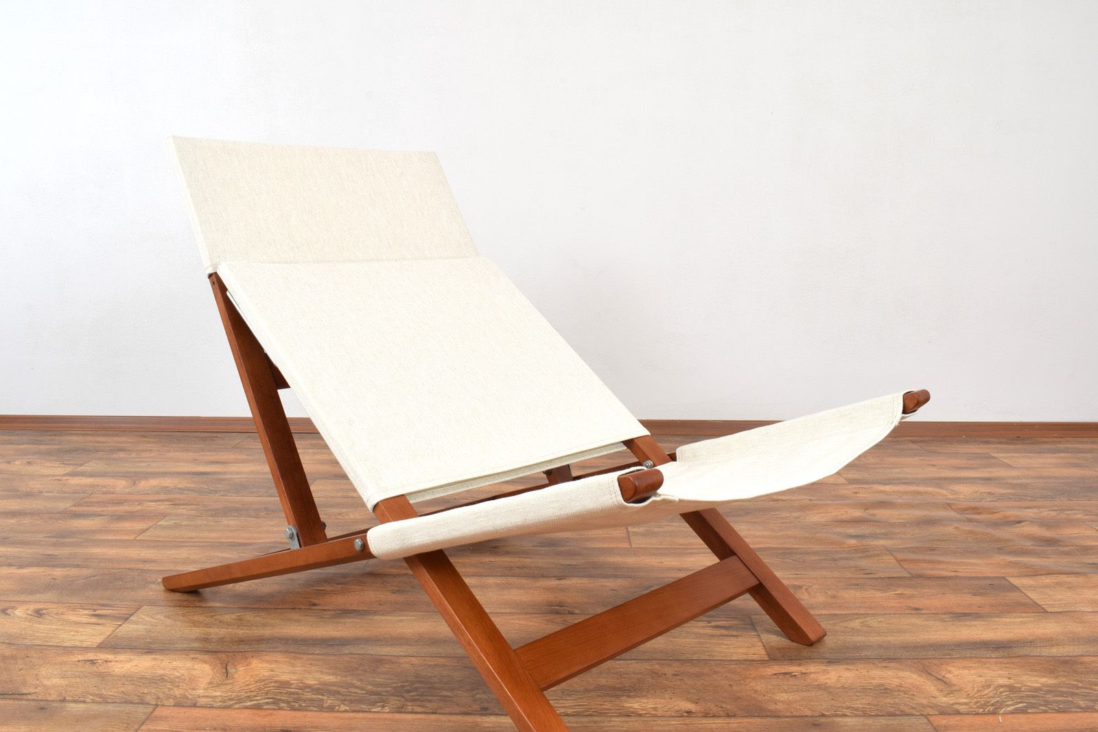 photo furniture Mid Century Danish Easy Chair / Lounger By Lauge Vestergaard For Cado, 1960s.