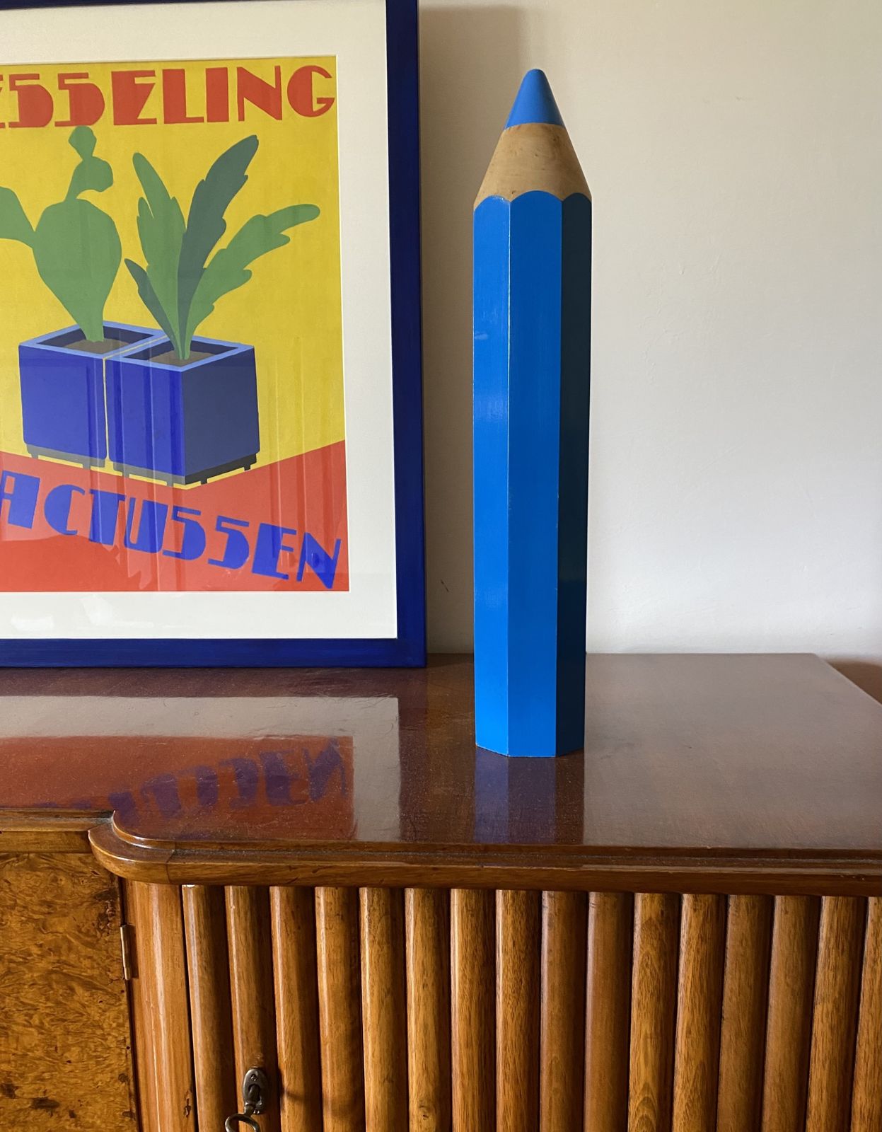 Michel Aroutcheff, Postmodern Blue Pencil Table Lamp, Ed. Vilac France 1980s photo vintage