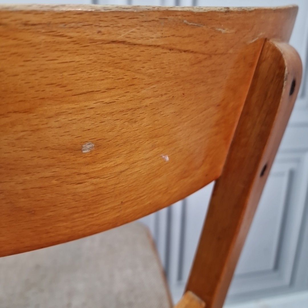 photo vintage Vintage Wooden Dining Chair – Beech Wood Frame – Mid Century Retro Kitchen Seat