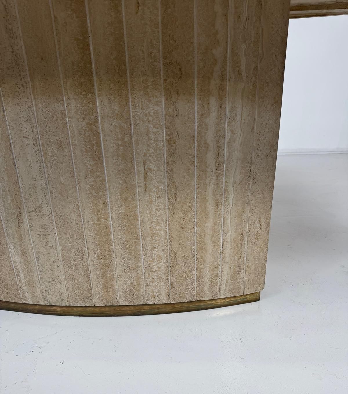 Mid Century Modern Travertine Dining Table By Willy Rizzo, 1970s photo for sale
