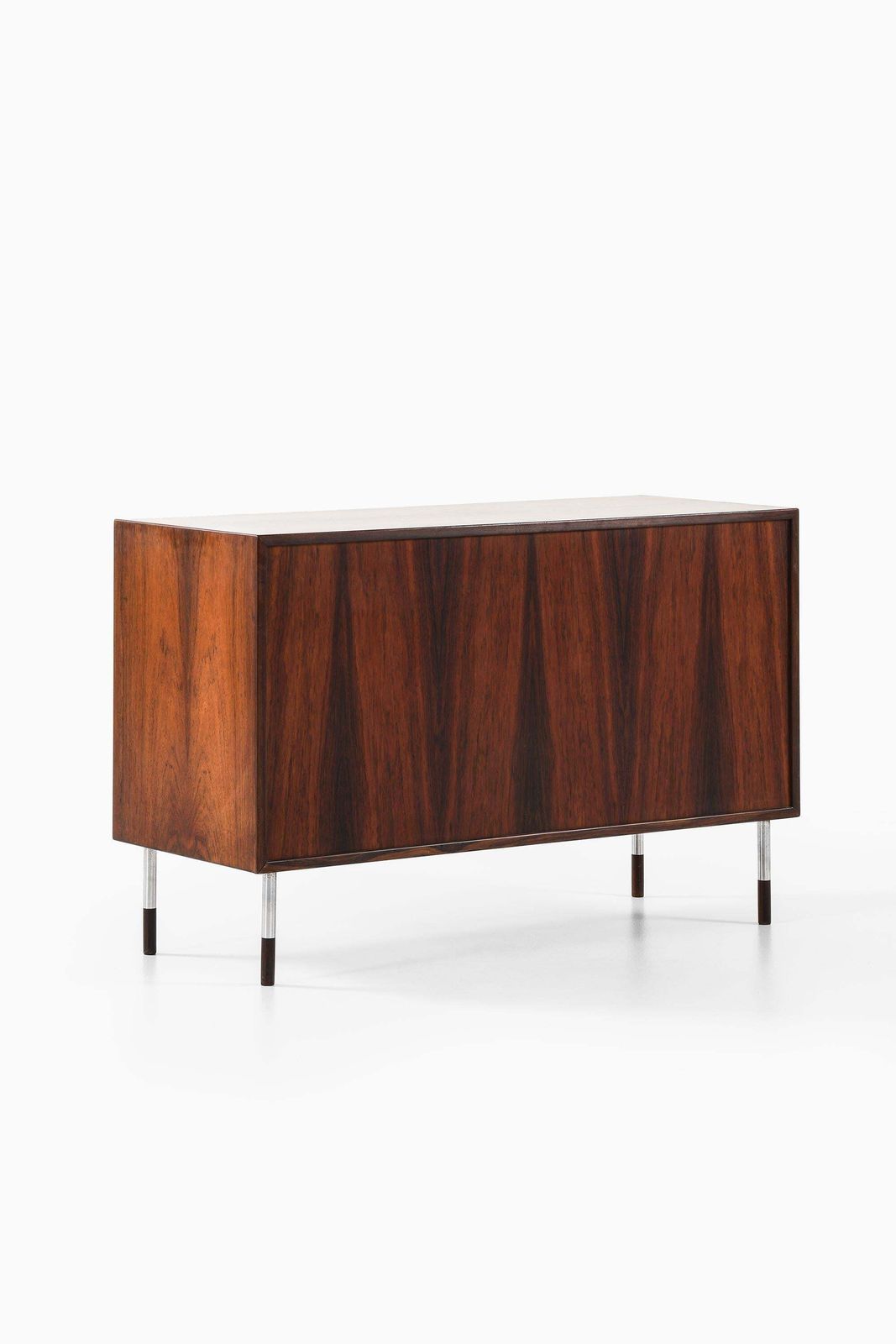 photo furniture Sideboard In Rosewood And Steel By Arne Vodder, 1950s