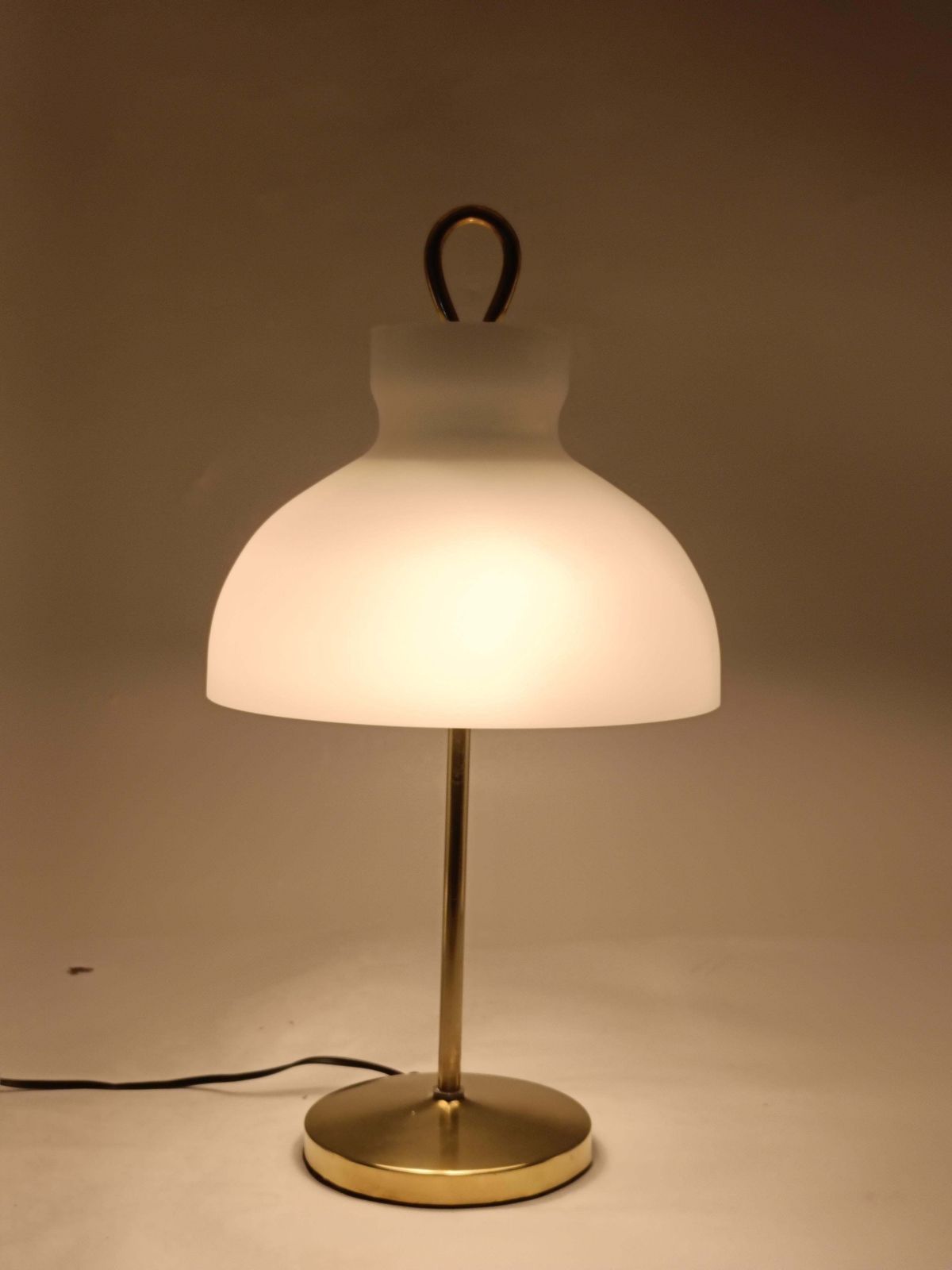 Ignazio Gardella For Azucena "Arenzano" Table Lamp, Italy 1960s photo vinterior