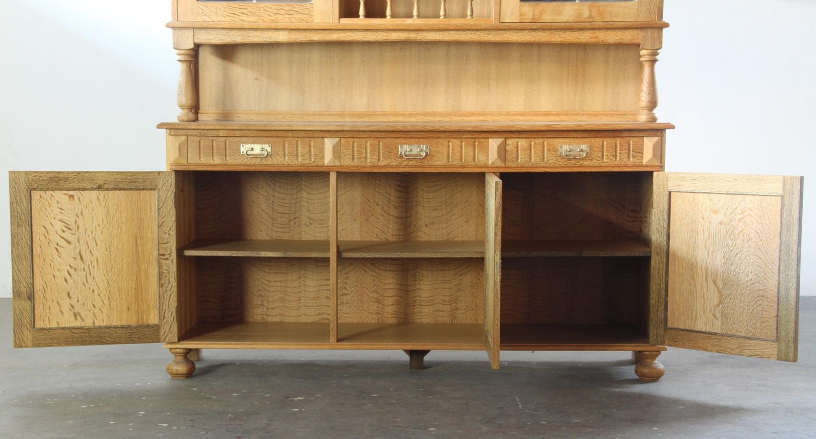 photo vinterior Vintage 1970s Danish Brutalist Light Oak Dining Cabinet, Henning Kjærnulf Style