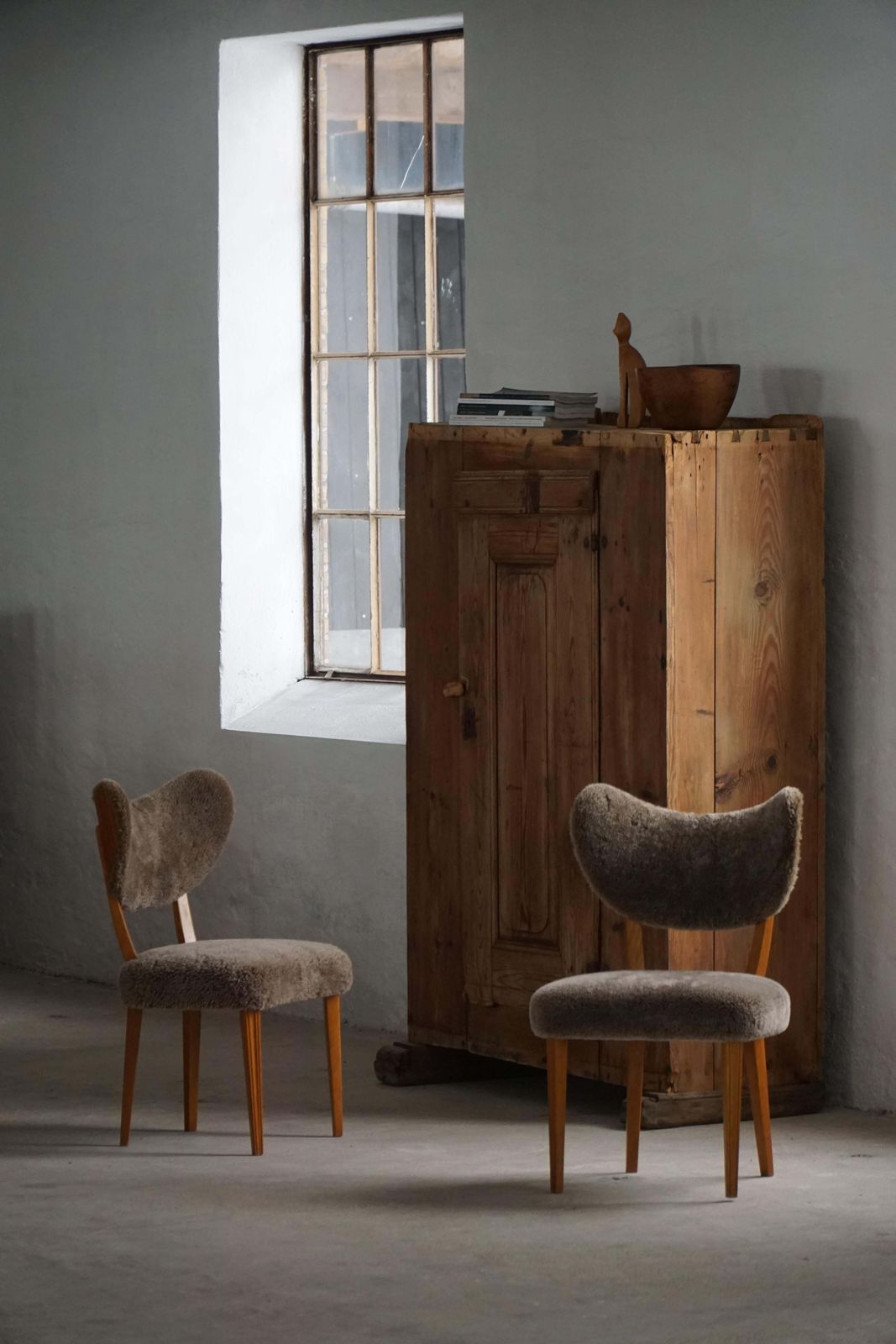photo buy Antique Swedish Primitive Patinated Folk Art Cabinet In Pine, Early 18th Century