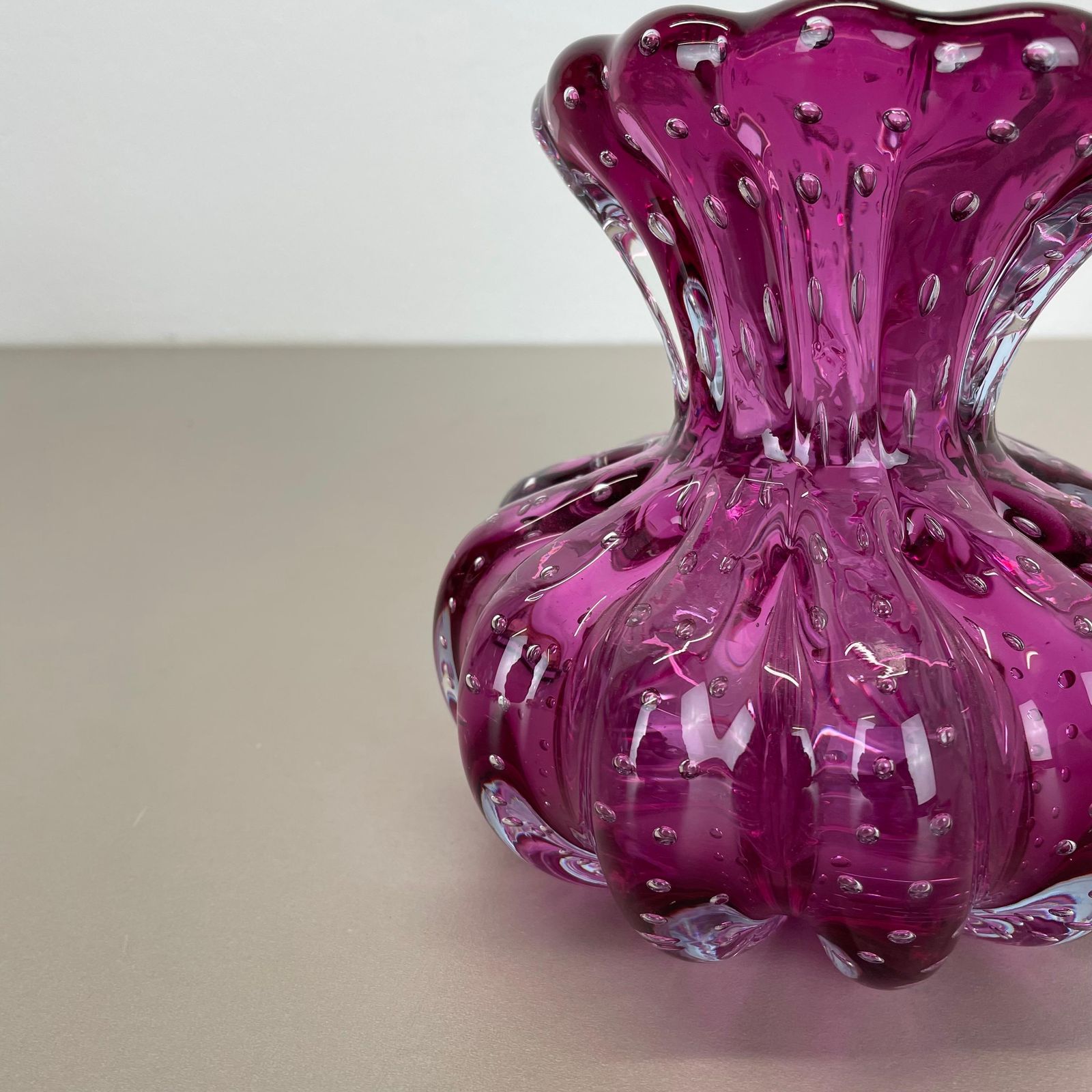 photo furniture Pink Murano Glass Vase Element Cordonato D'oro By Barovier And Toso, Italy 1970s